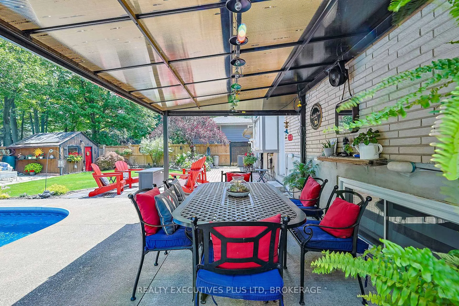 Photo 38 of 2560 Lepp Avenue, Niagara Falls, Stamford — HOMEH