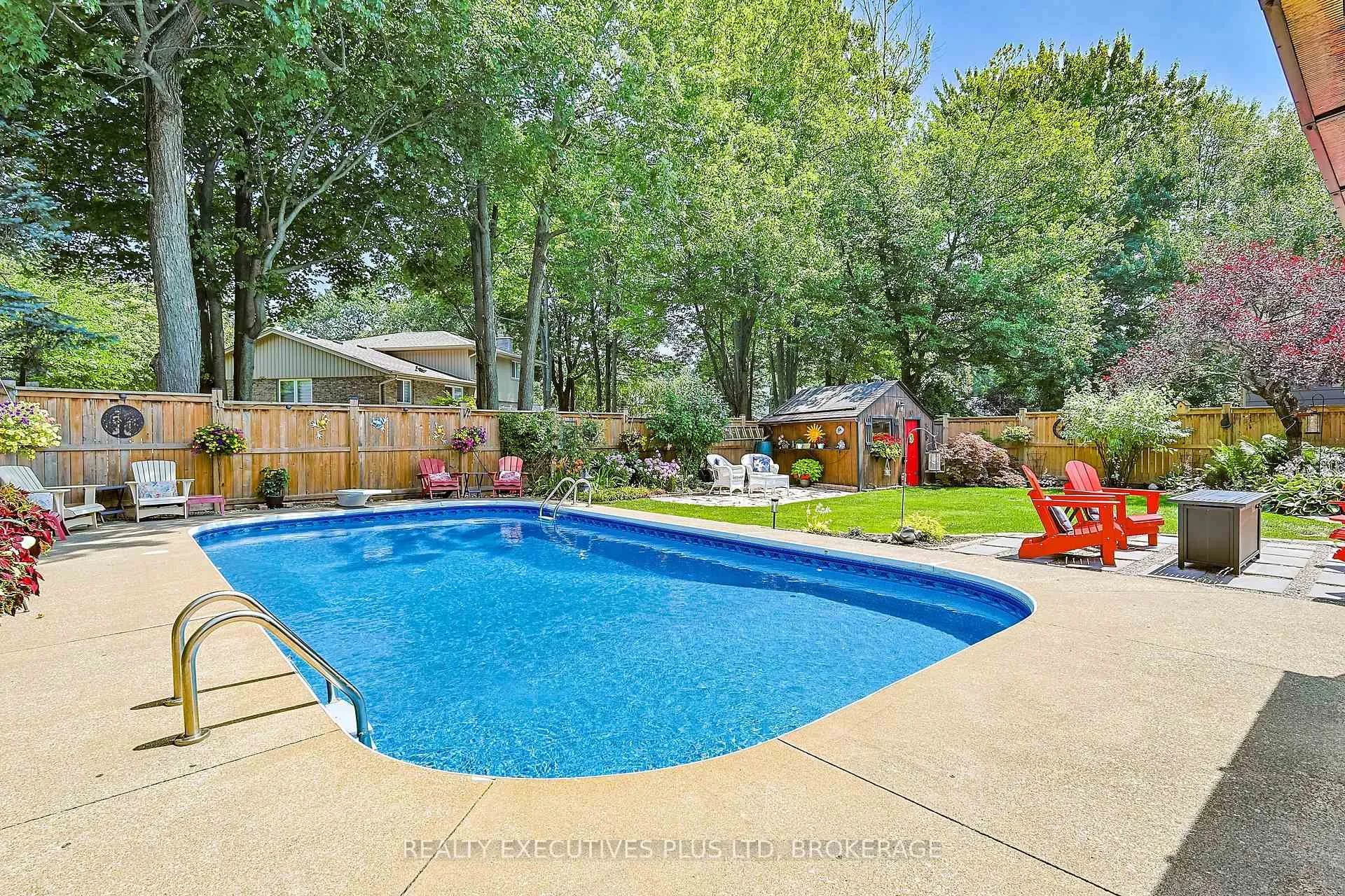 Photo 39 of 2560 Lepp Avenue, Niagara Falls, Stamford — HOMEH