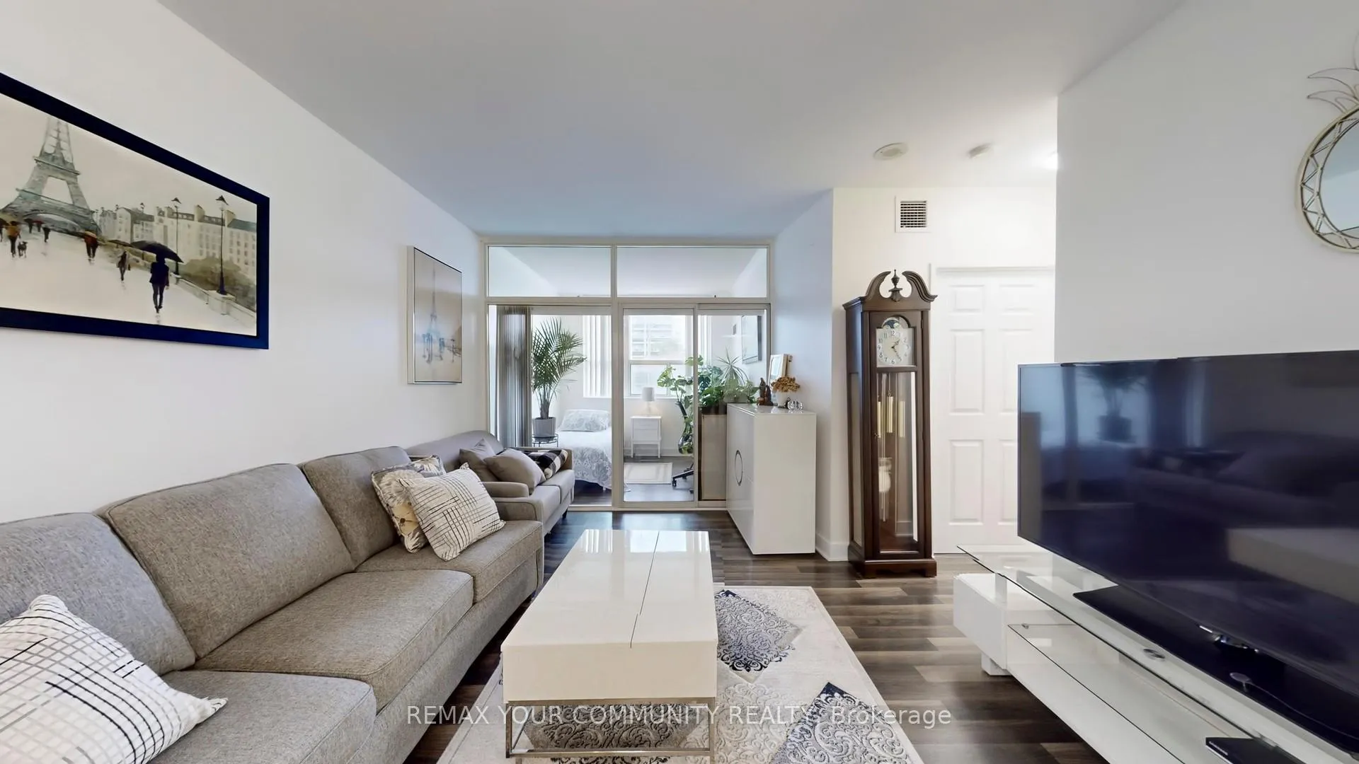 Photo 3 of Unit 111, 7398 Yonge Street, Vaughan, Crestwood-Springfarm-Yorkhill — HOMEH