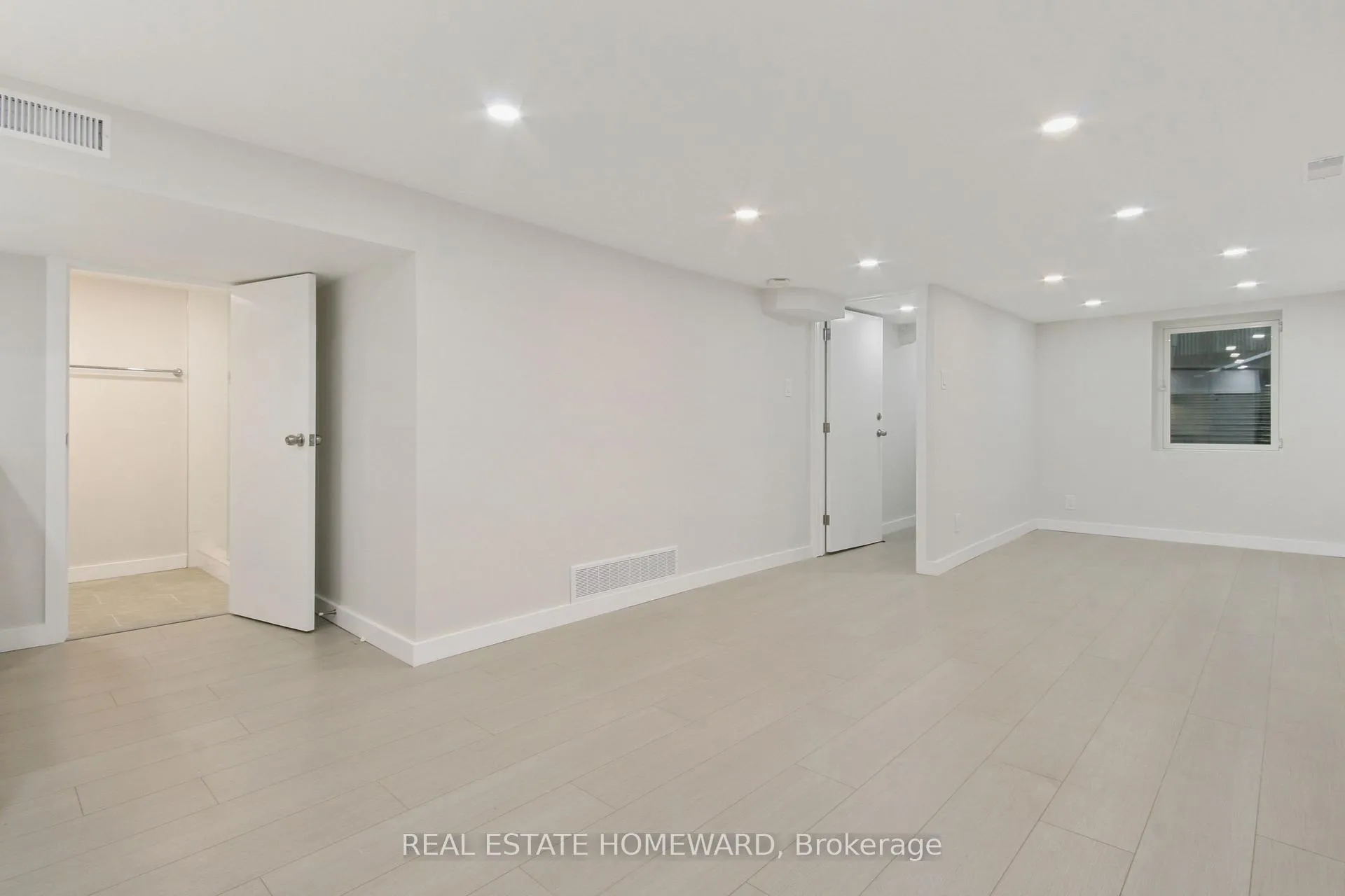 Photo 5 of Unit Lower, 486 Delaware Avenue, Toronto, Dovercourt-Wallace Emerson-Junction — HOMEH