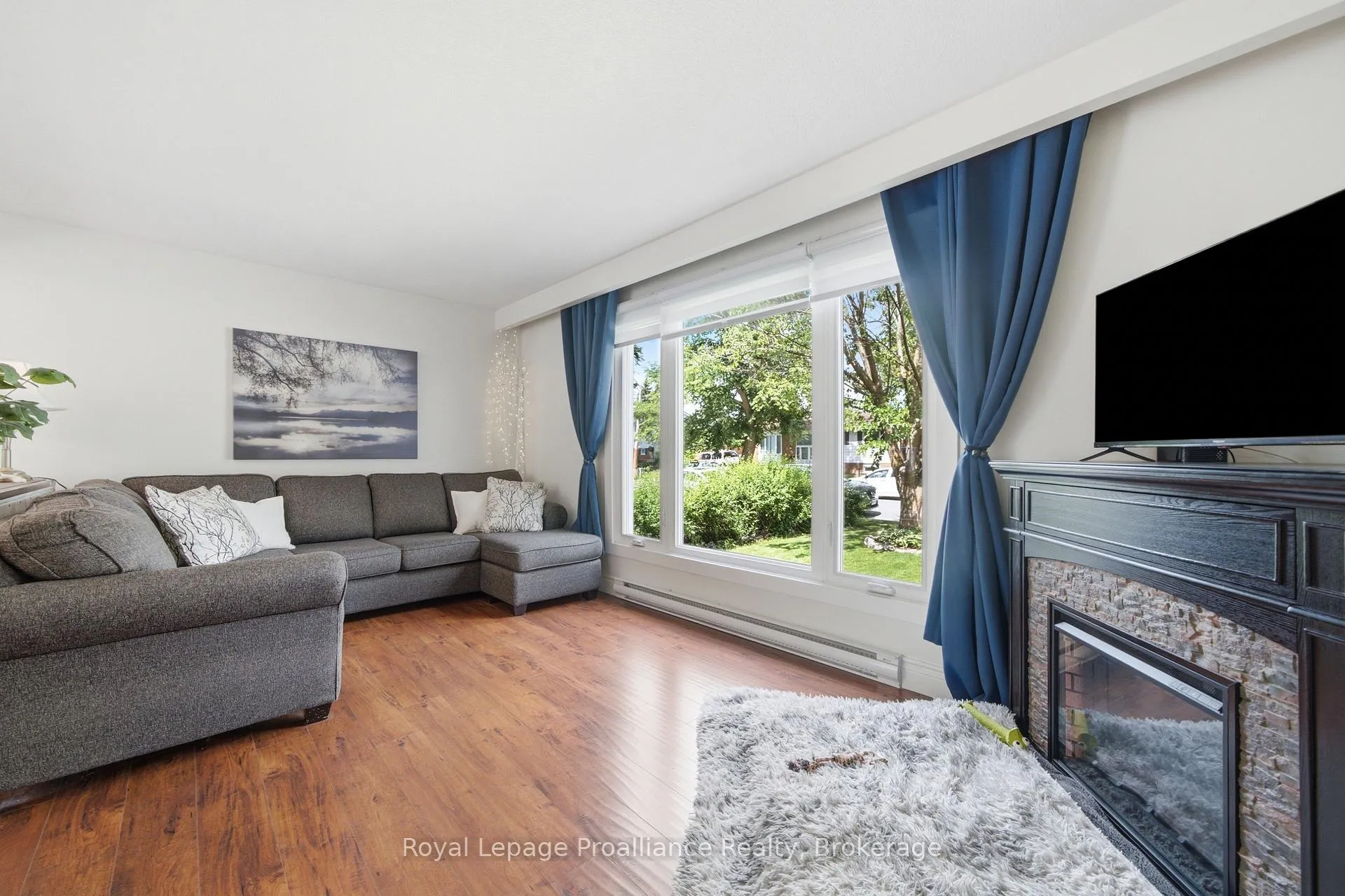 Photo 8 of 67 Barbara Street, Quinte West, Trenton Ward — HOMEH