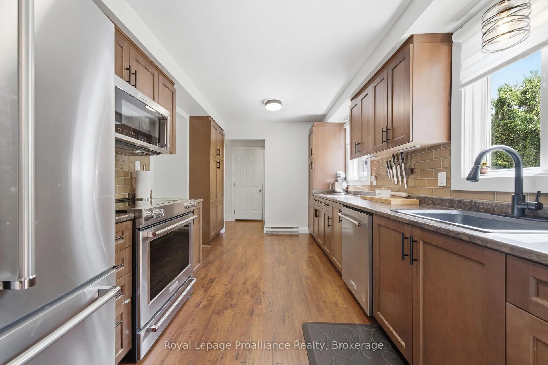 Photo 13 of 67 Barbara Street, Quinte West, Trenton Ward — HOMEH