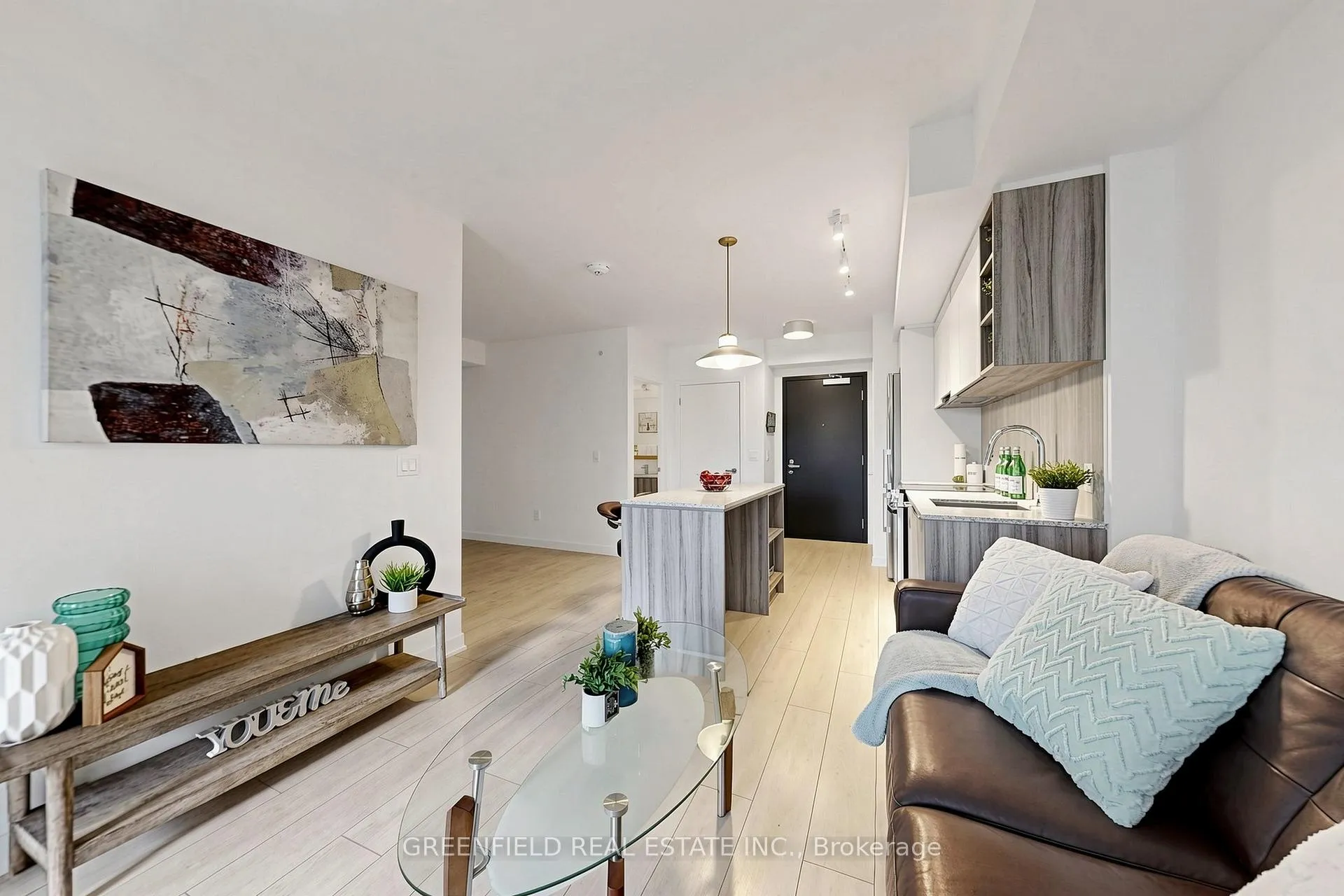 Photo 6 of Unit 333, 31 Tippett Road, North York, Clanton Park — HOMEH