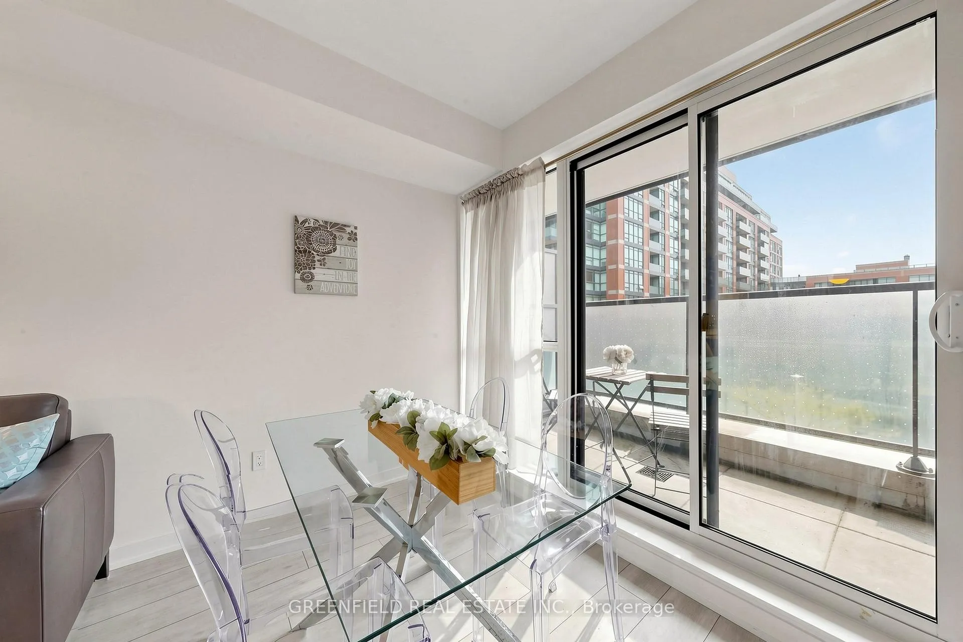 Photo 7 of Unit 333, 31 Tippett Road, North York, Clanton Park — HOMEH