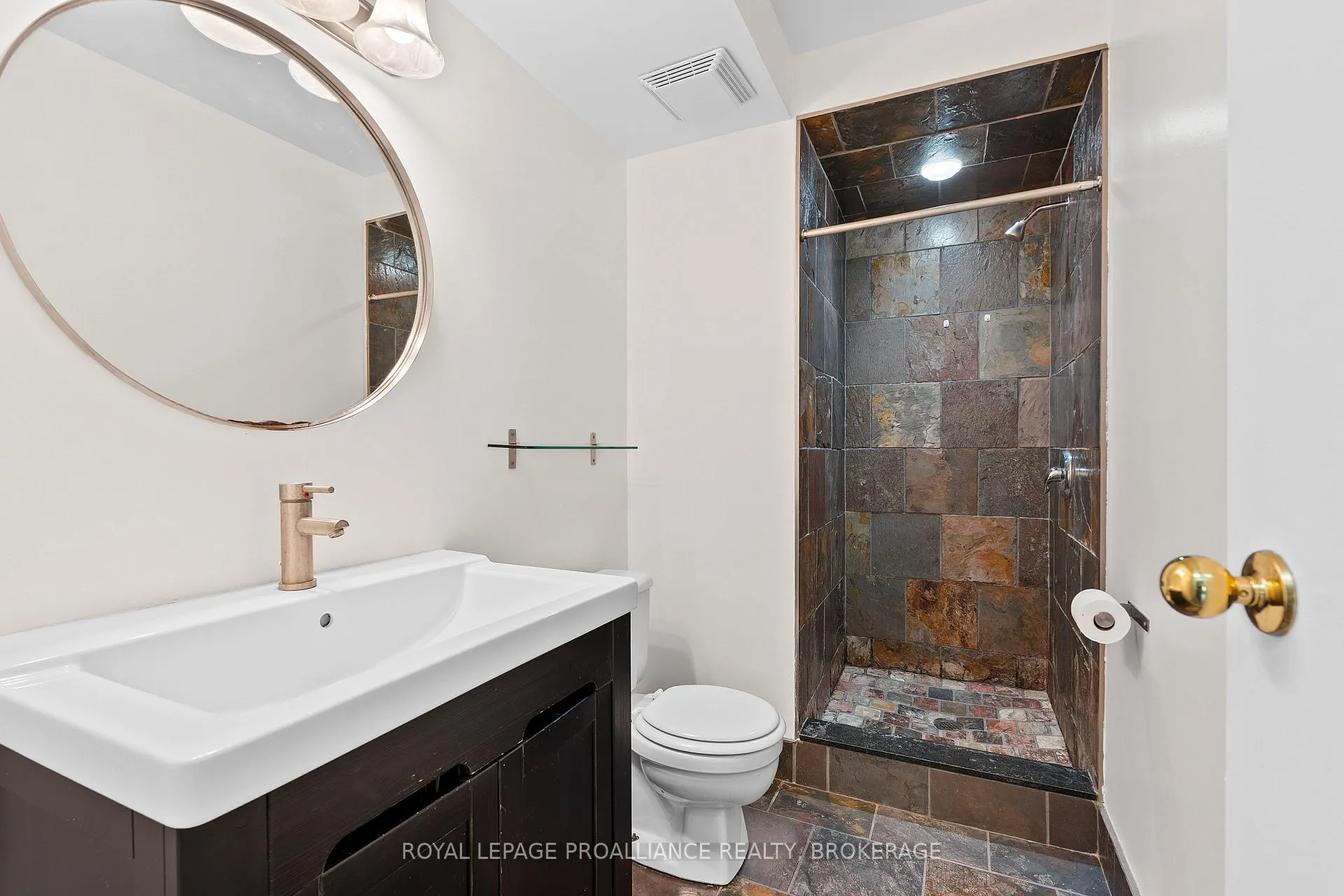 Photo 20 of Unit 302, 573 Armstrong Road, Kingston, East Gardiners Rd — HOMEH