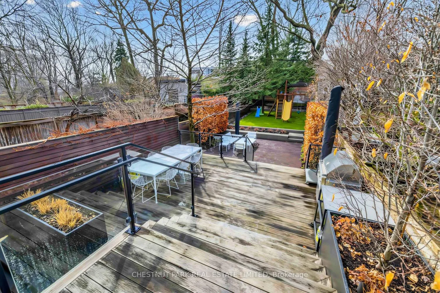 Photo 15 of 55 Farnham Avenue, Toronto, Yonge-St. Clair — HOMEH