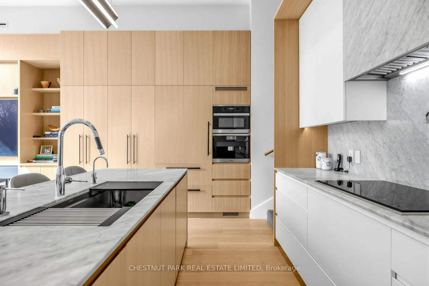 Photo 18 of 55 Farnham Avenue, Toronto, Yonge-St. Clair — HOMEH
