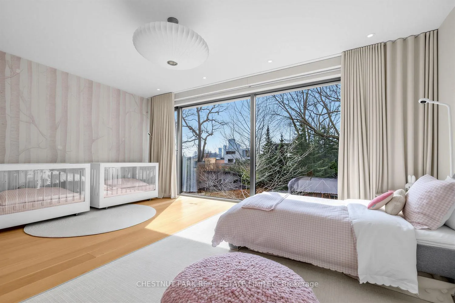 Photo 24 of 55 Farnham Avenue, Toronto, Yonge-St. Clair — HOMEH