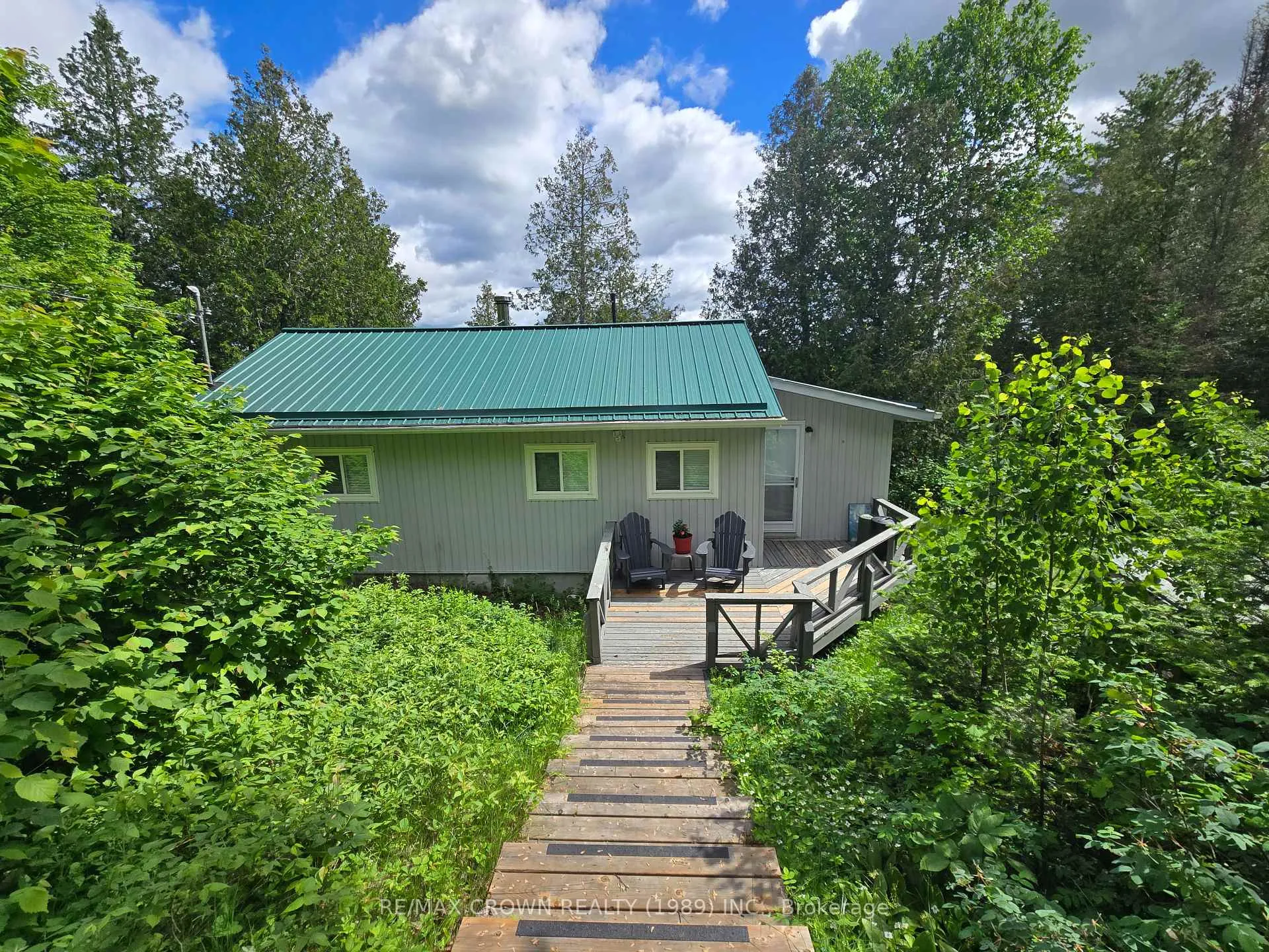 Photo 2 of 127 White Pine Road, Unorganized Townships, Tilden Lake — HOMEH