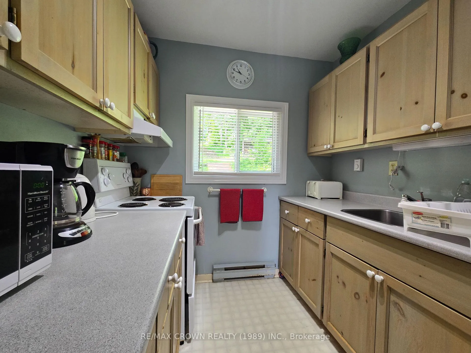 Photo 10 of 127 White Pine Road, Unorganized Townships, Tilden Lake — HOMEH
