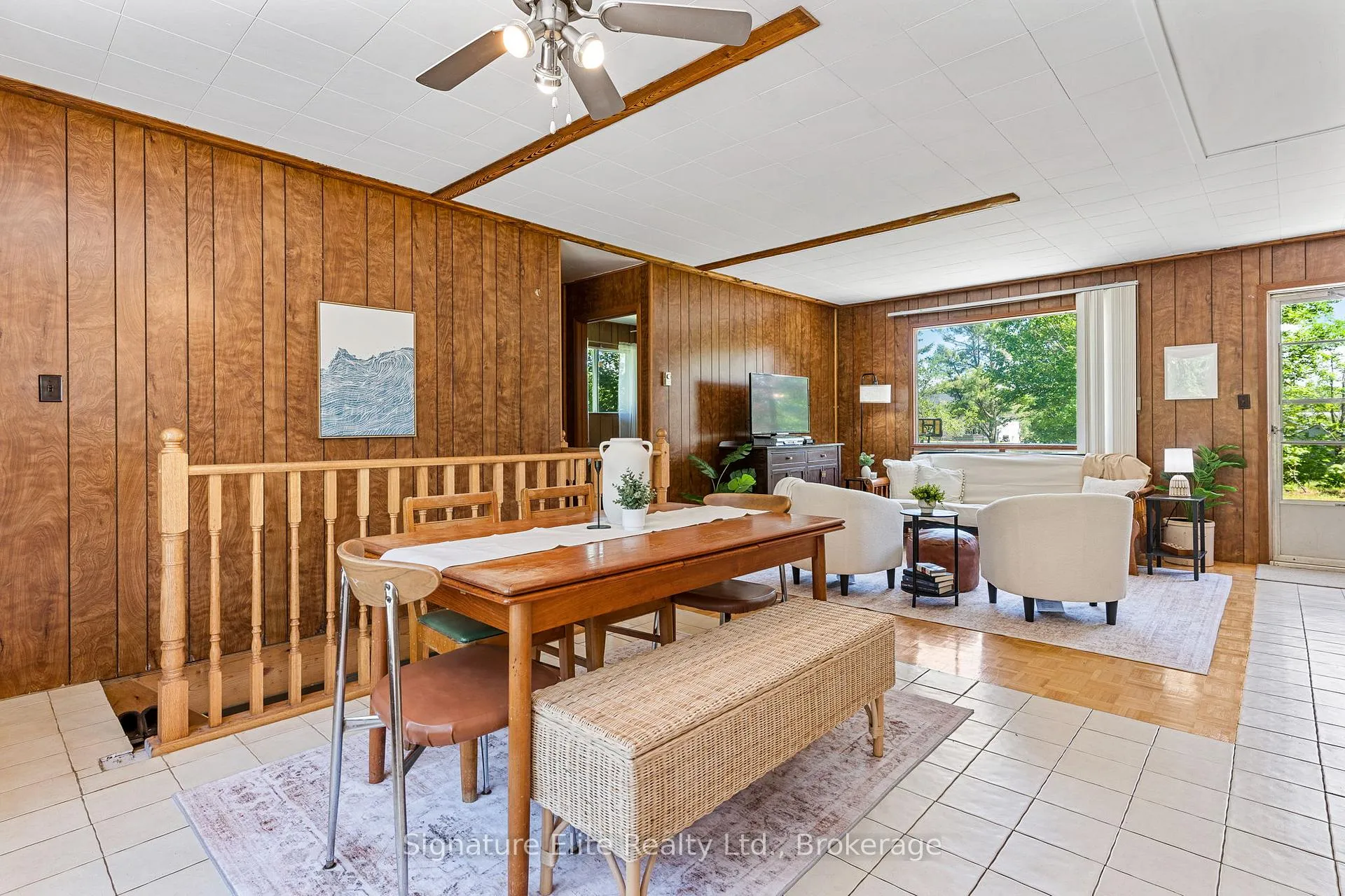 Photo 4 of 20 Camelot Place, Kawartha Lakes, Bexley — HOMEH
