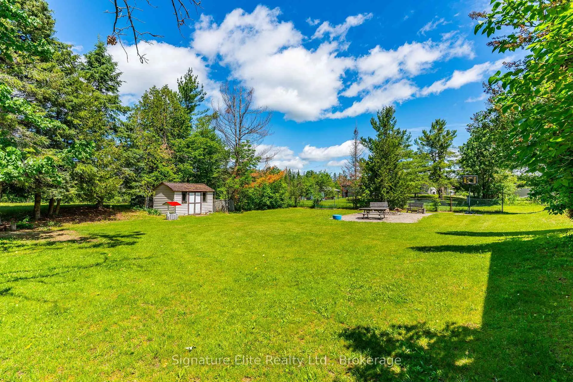 Photo 59 of 20 Camelot Place, Kawartha Lakes, Bexley — HOMEH
