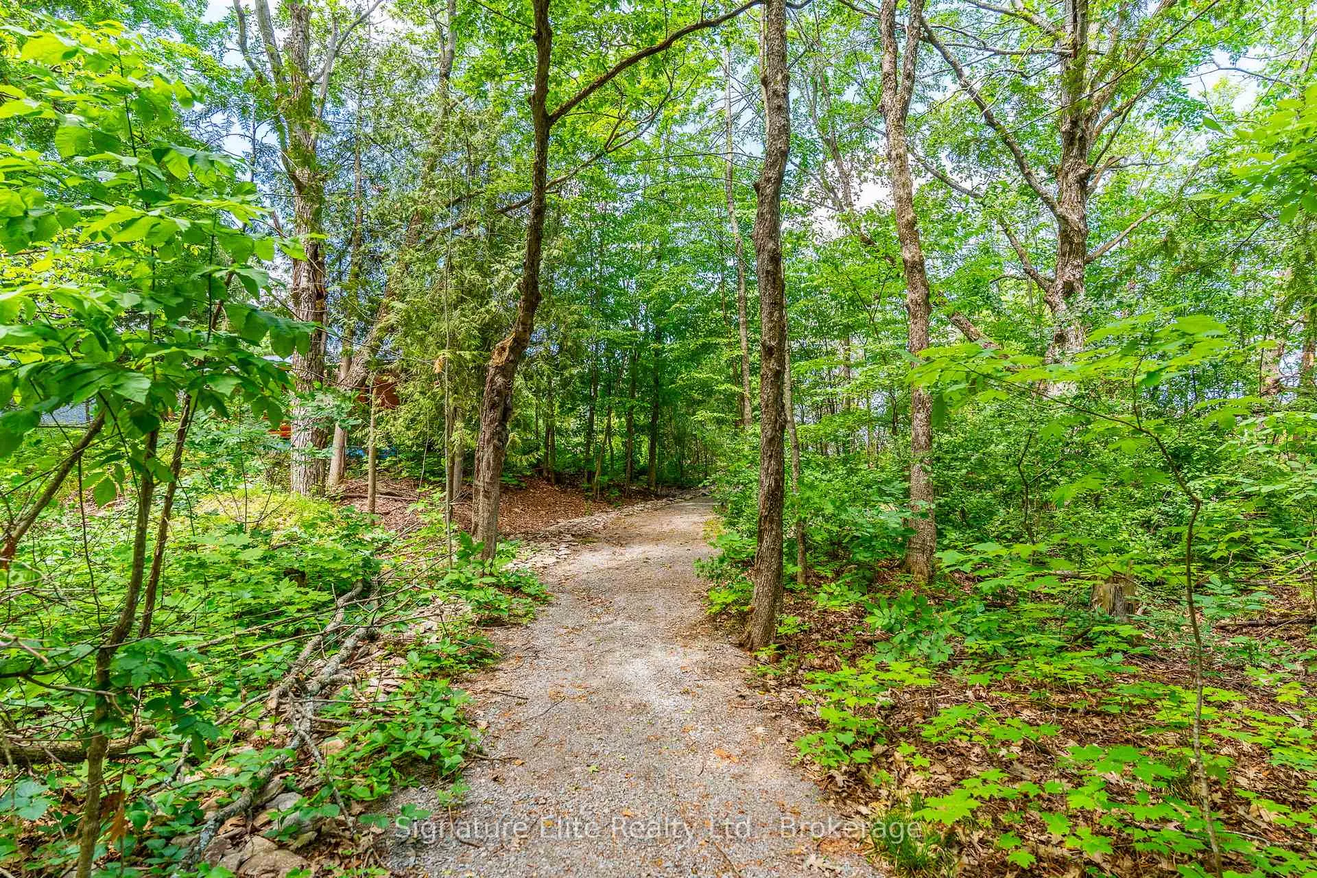 Photo 66 of 20 Camelot Place, Kawartha Lakes, Bexley — HOMEH