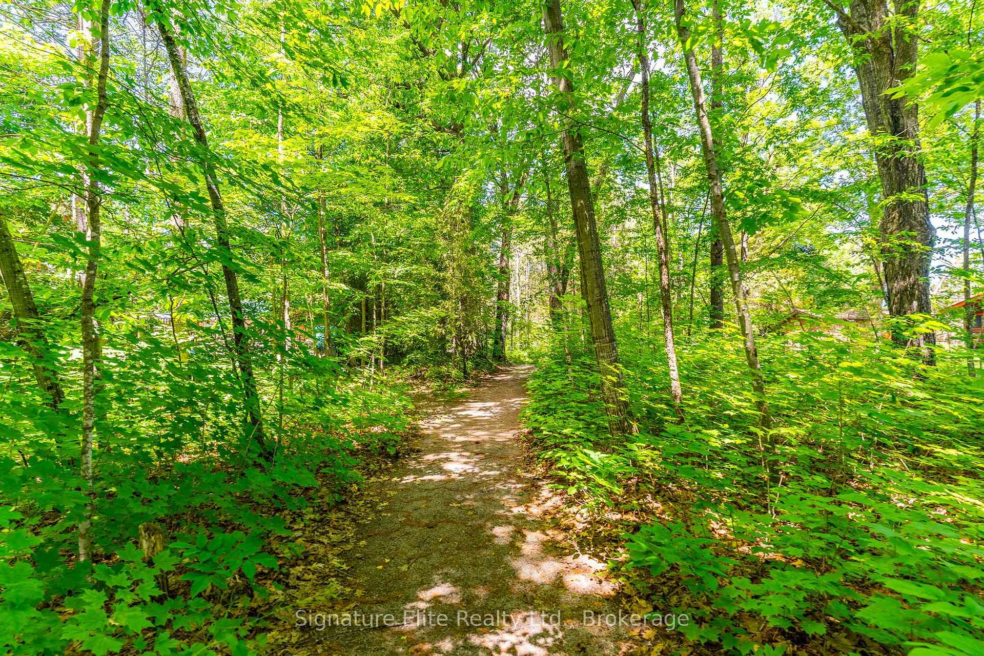Photo 47 of 20 Camelot Place, Kawartha Lakes, Bexley — HOMEH