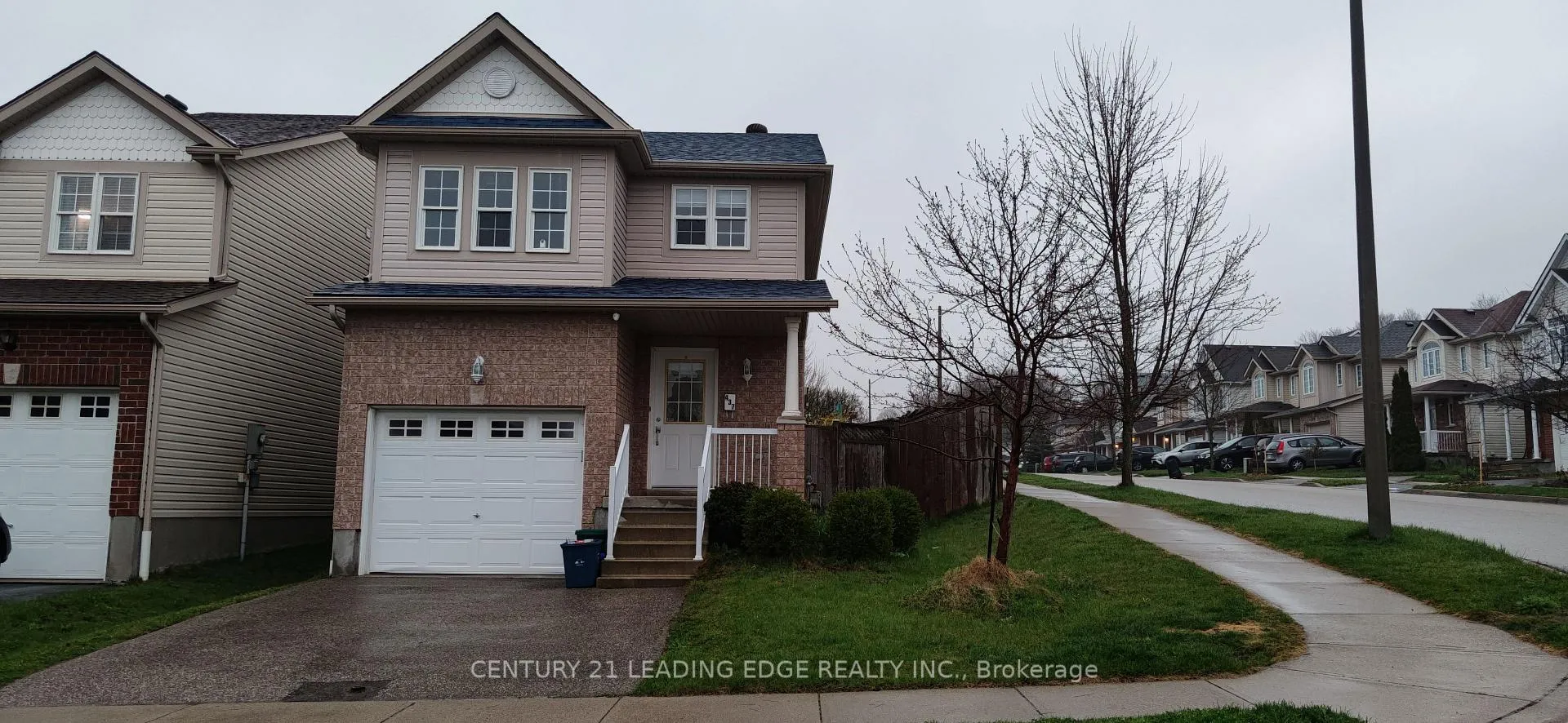 Photo 1 of 437 Speckled Alder Street, Waterloo, Clair Hills — HOMEH