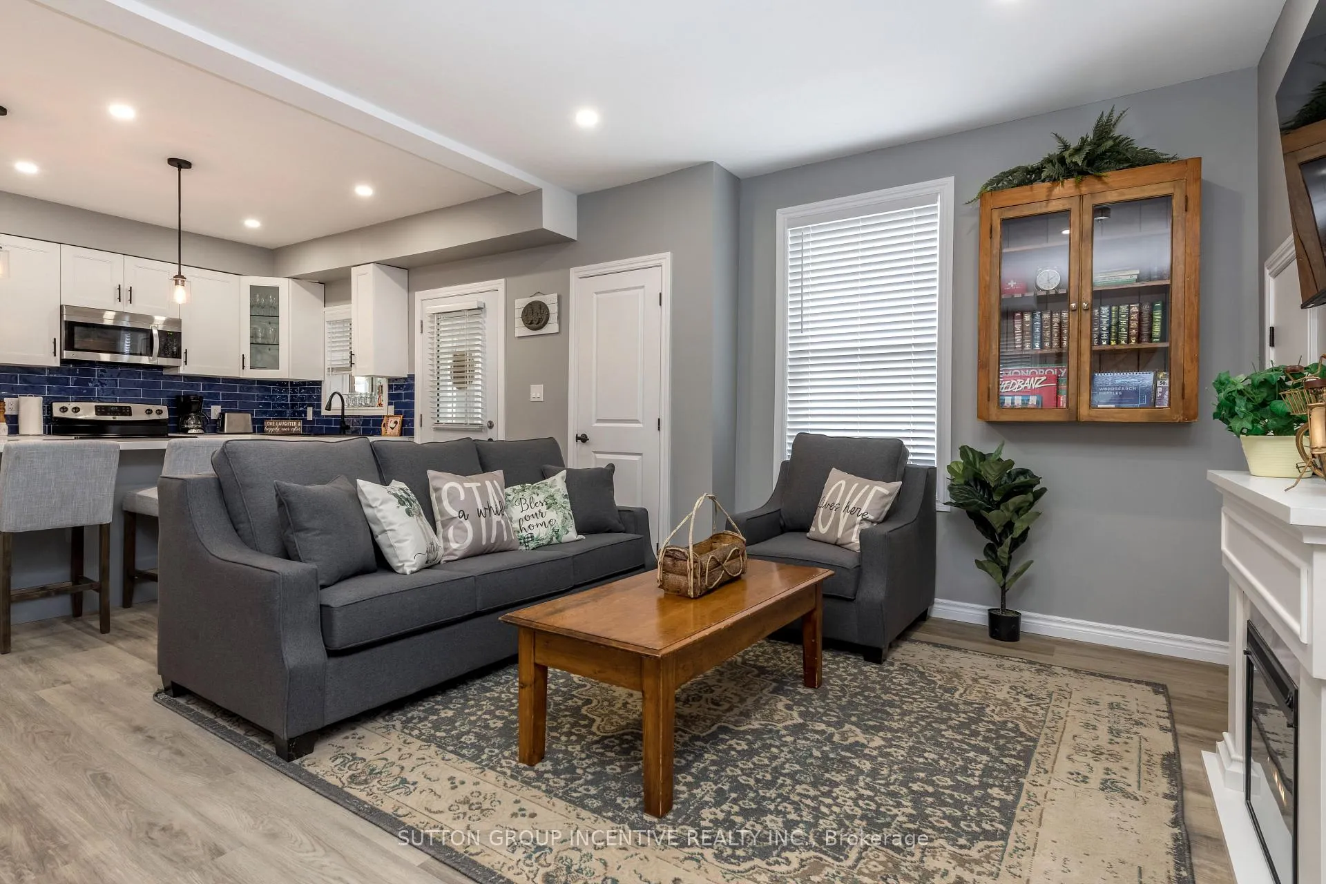 Photo 14 of 48 Alfred Street, Barrie, City Centre — HOMEH