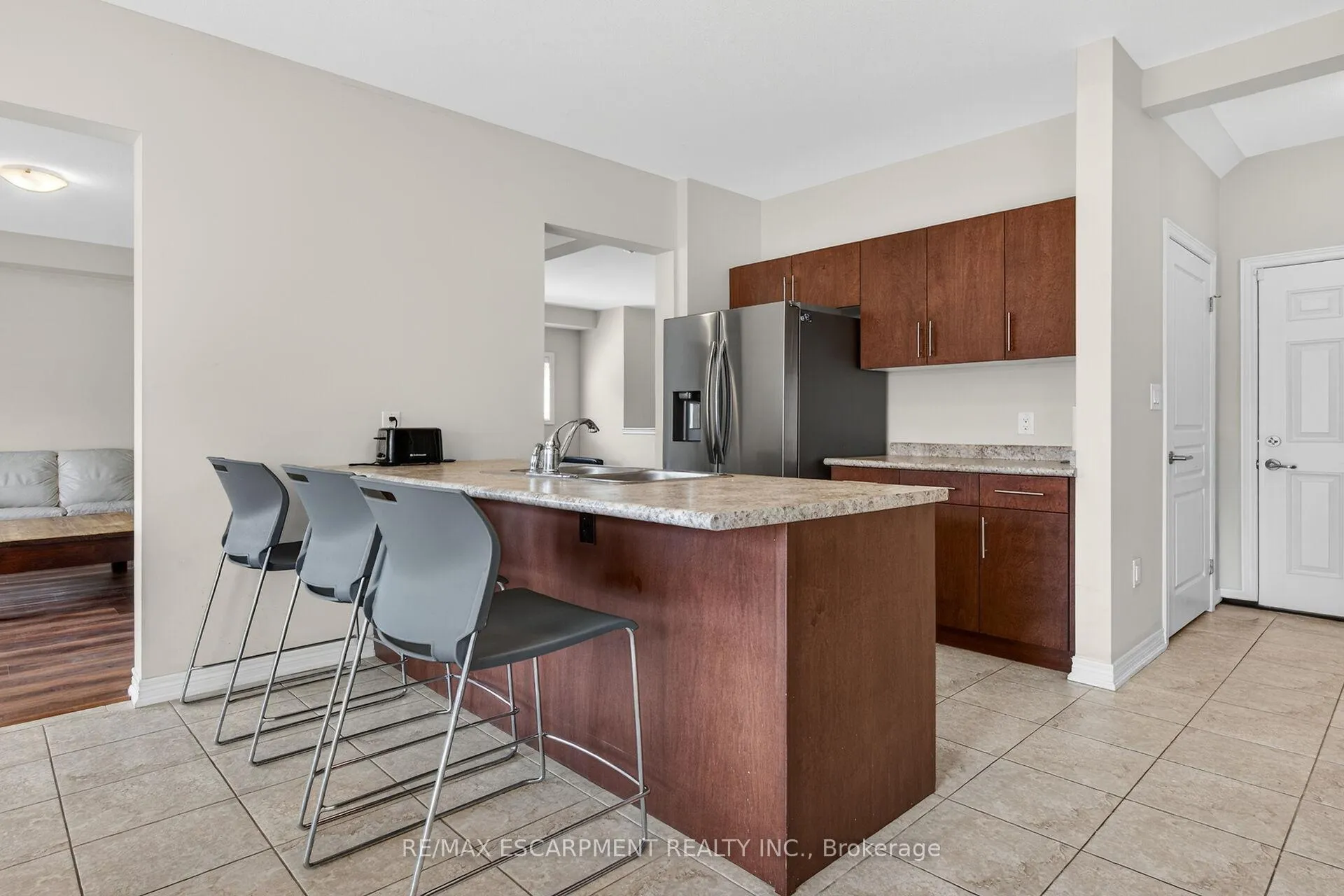 Photo 18 of 9 Winterberry Boulevard, Thorold, Confederation Heights — HOMEH