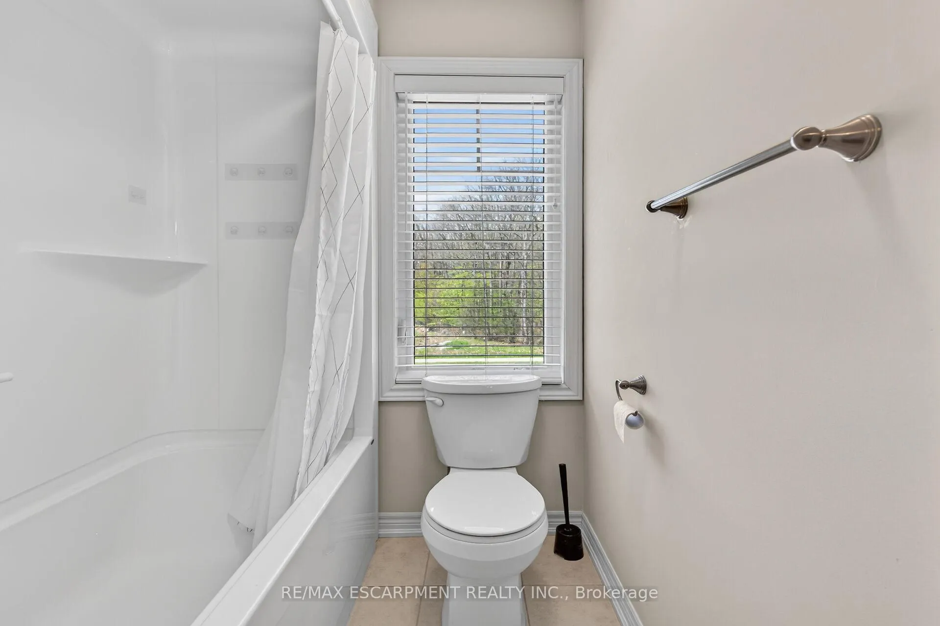 Photo 32 of 9 Winterberry Boulevard, Thorold, Confederation Heights — HOMEH