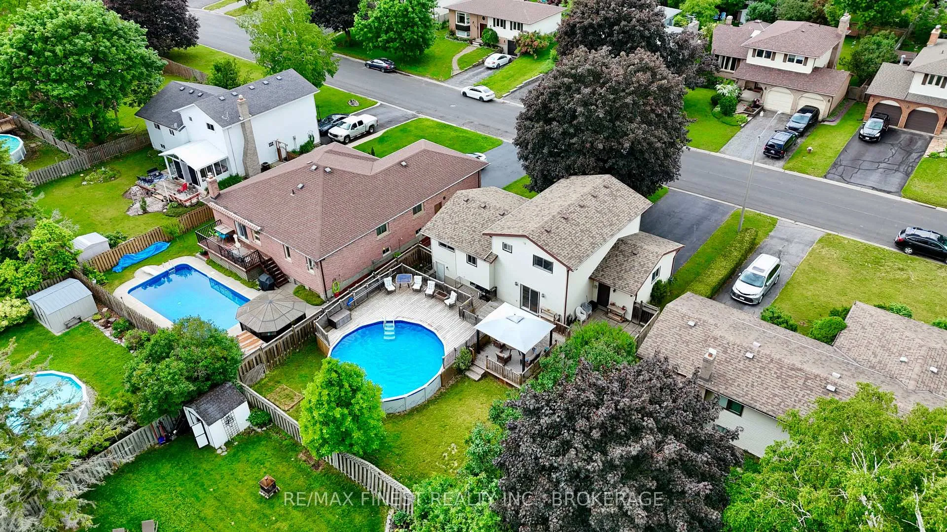 Photo 2 of 78 Nicholson Crescent, Loyalist, Amherstview — HOMEH