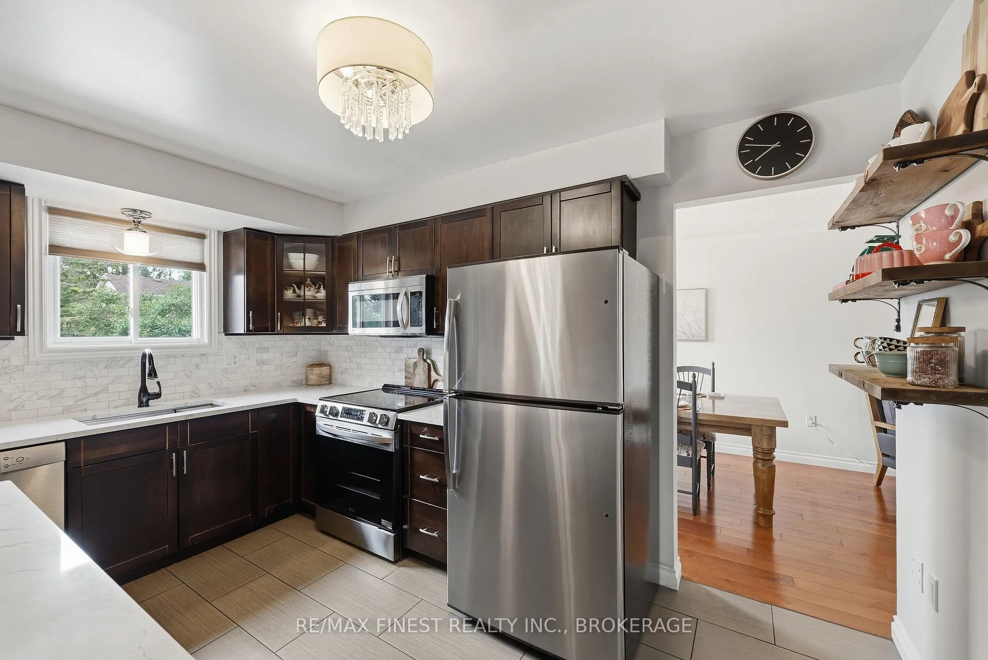 Photo 14 of 78 Nicholson Crescent, Loyalist, Amherstview — HOMEH