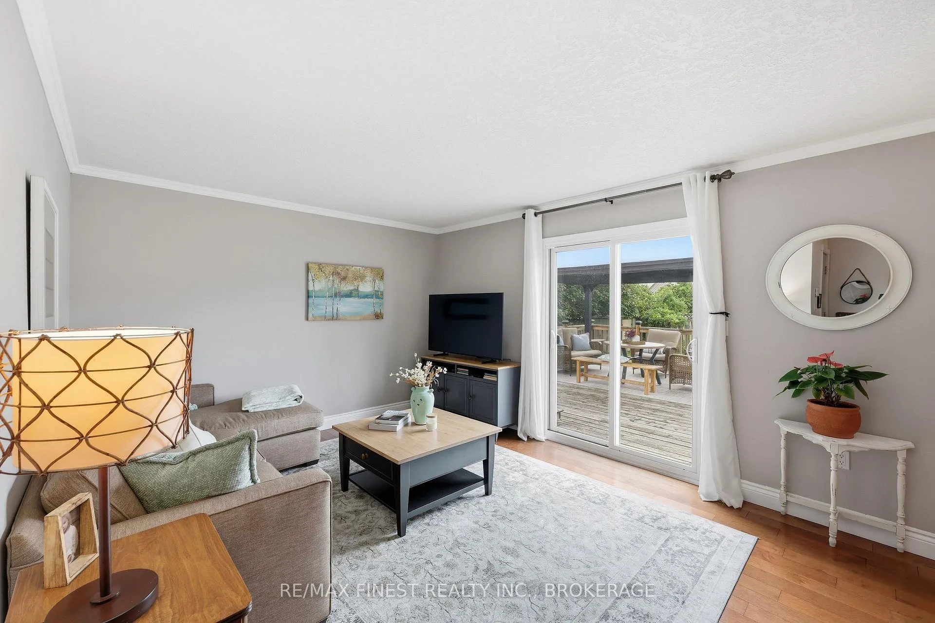 Photo 15 of 78 Nicholson Crescent, Loyalist, Amherstview — HOMEH