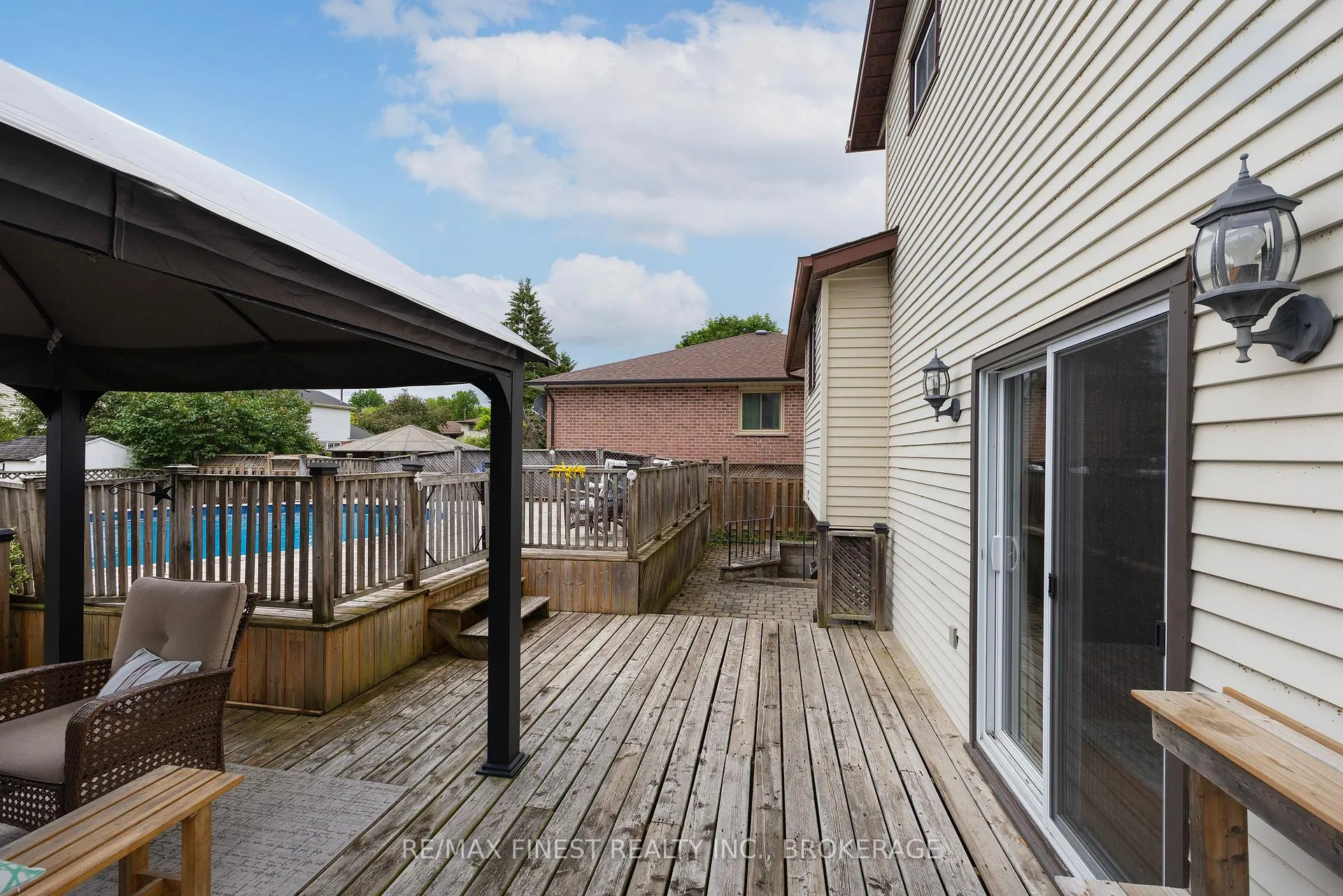 Photo 36 of 78 Nicholson Crescent, Loyalist, Amherstview — HOMEH