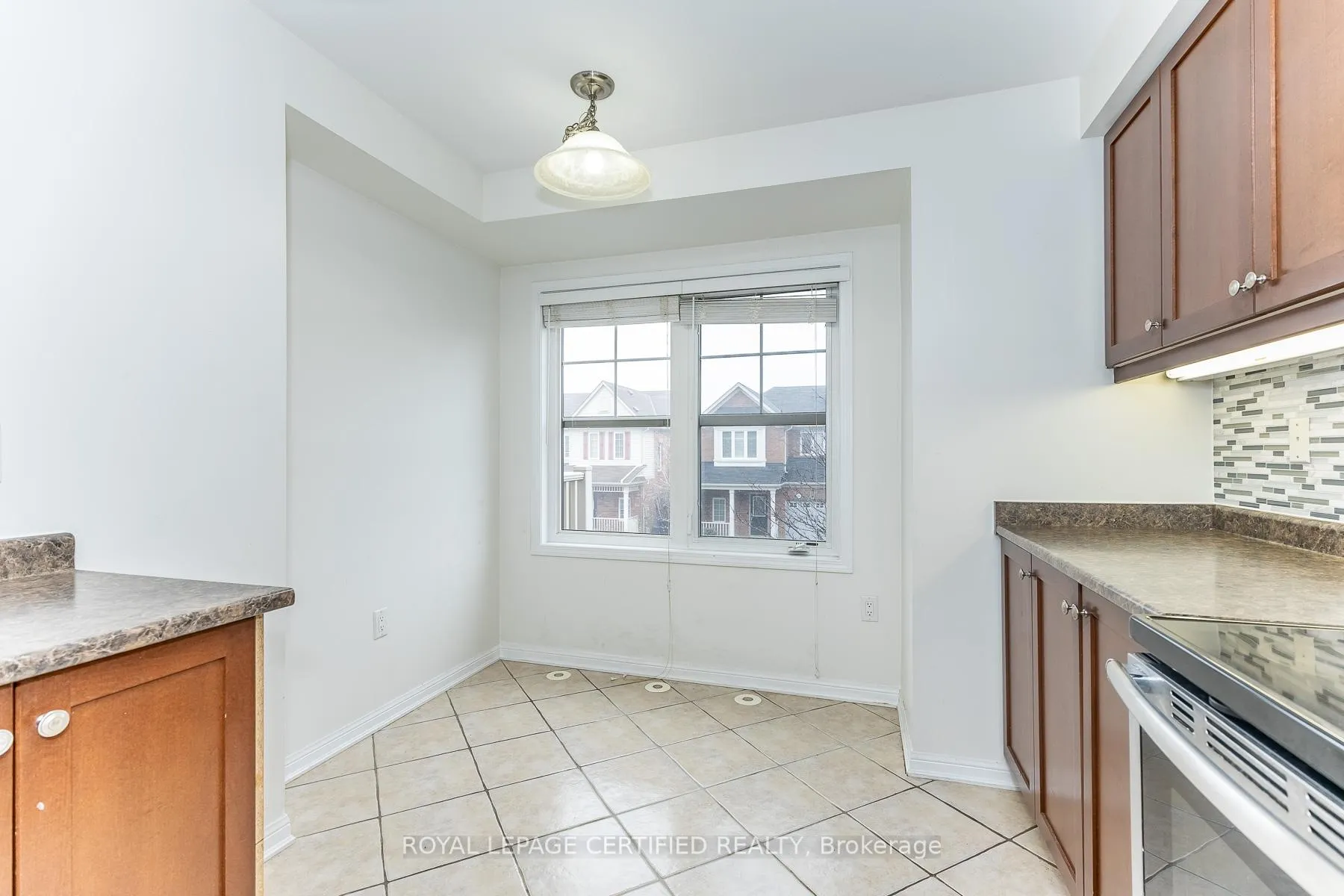 Photo 18 of 561 Speyer Circle, Milton, Harrison — HOMEH