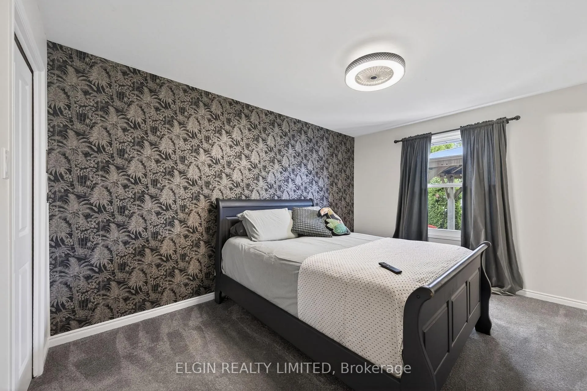 Photo 24 of 30 Erinlea Drive, St. Thomas — HOMEH