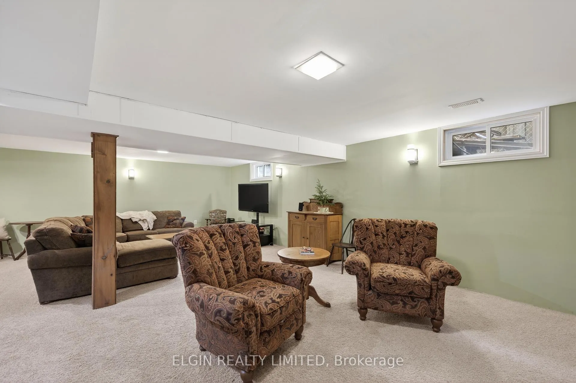 Photo 33 of 30 Erinlea Drive, St. Thomas — HOMEH