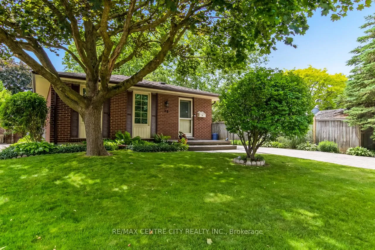 Photo 1 of 20 Hines Crescent, London, South Q — HOMEH