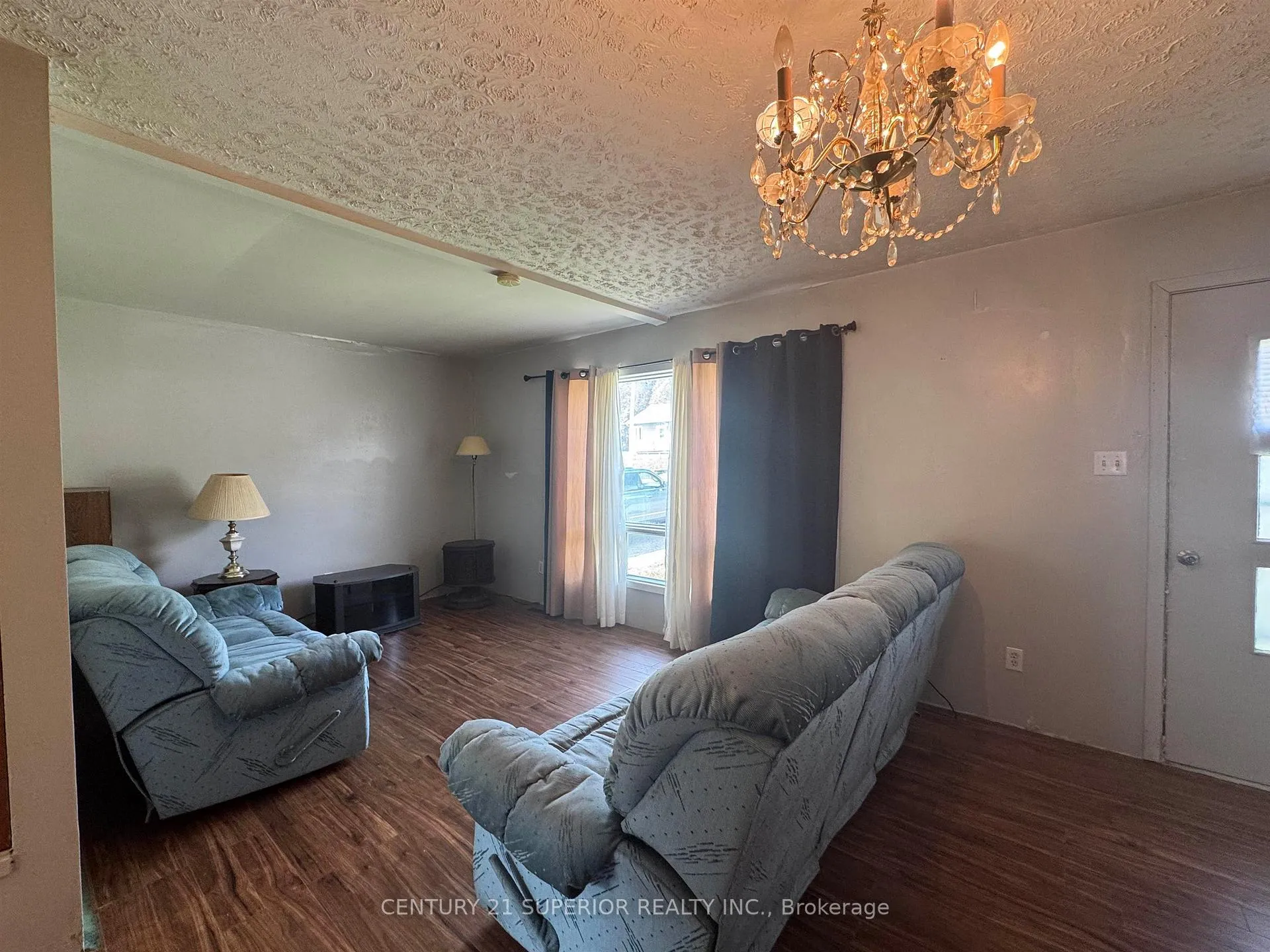Photo 7 of 28 Warbler Drive, Manitouwadge — HOMEH