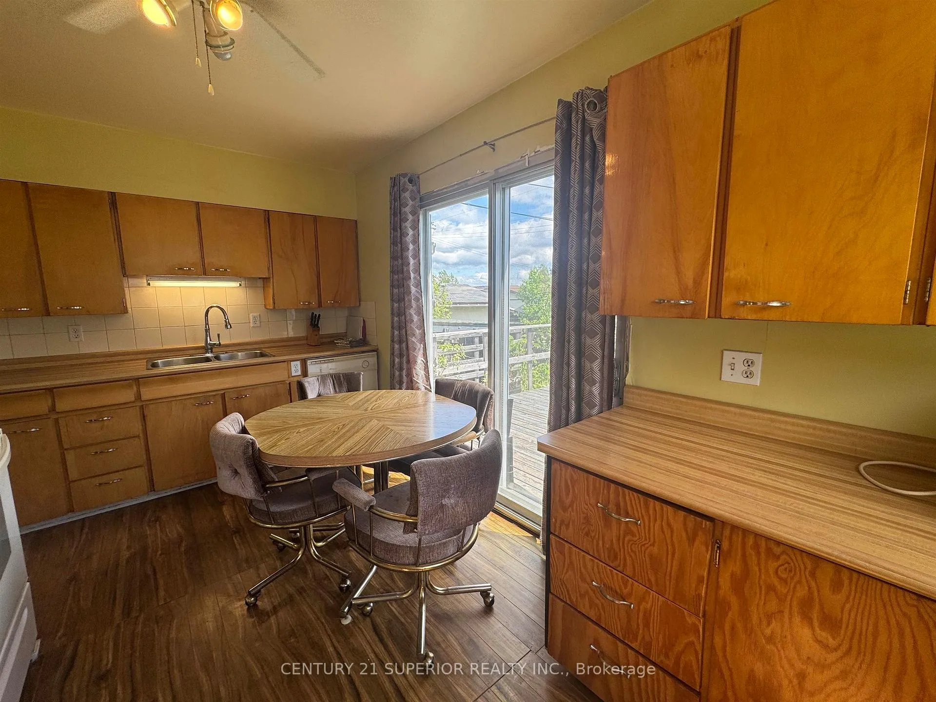 Photo 12 of 28 Warbler Drive, Manitouwadge — HOMEH