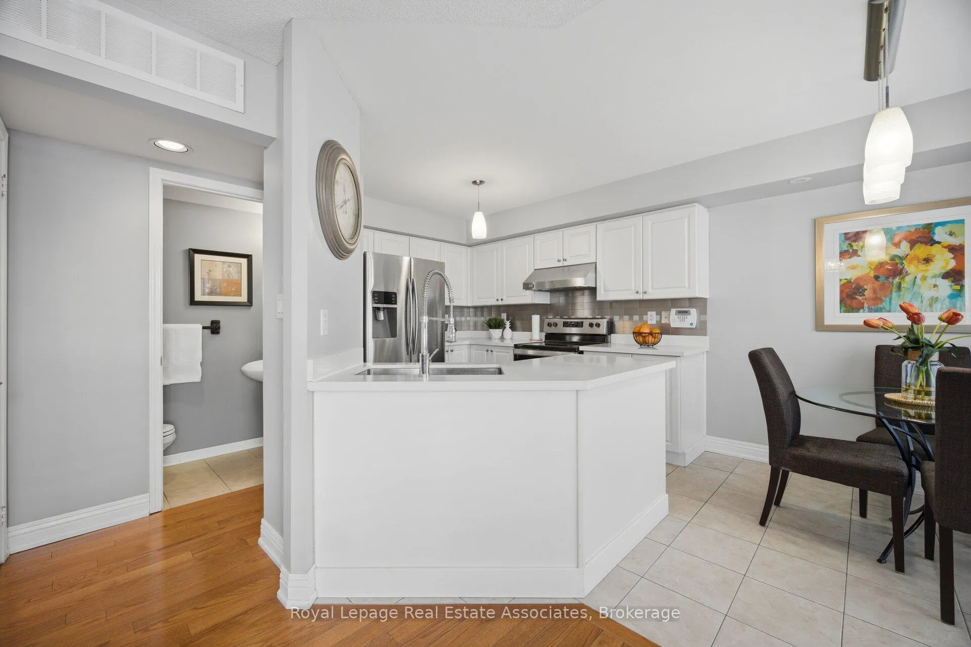 Photo 14 of 192 Louisbourg Way, Markham, Greensborough — HOMEH