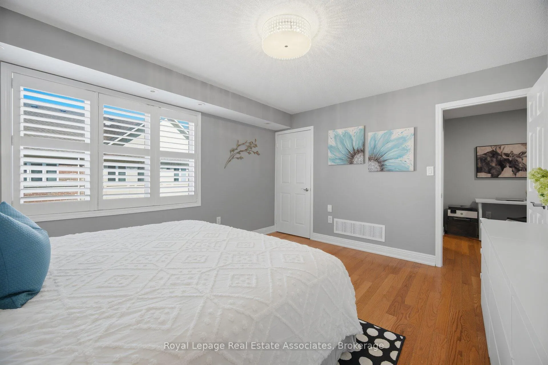 Photo 23 of 192 Louisbourg Way, Markham, Greensborough — HOMEH