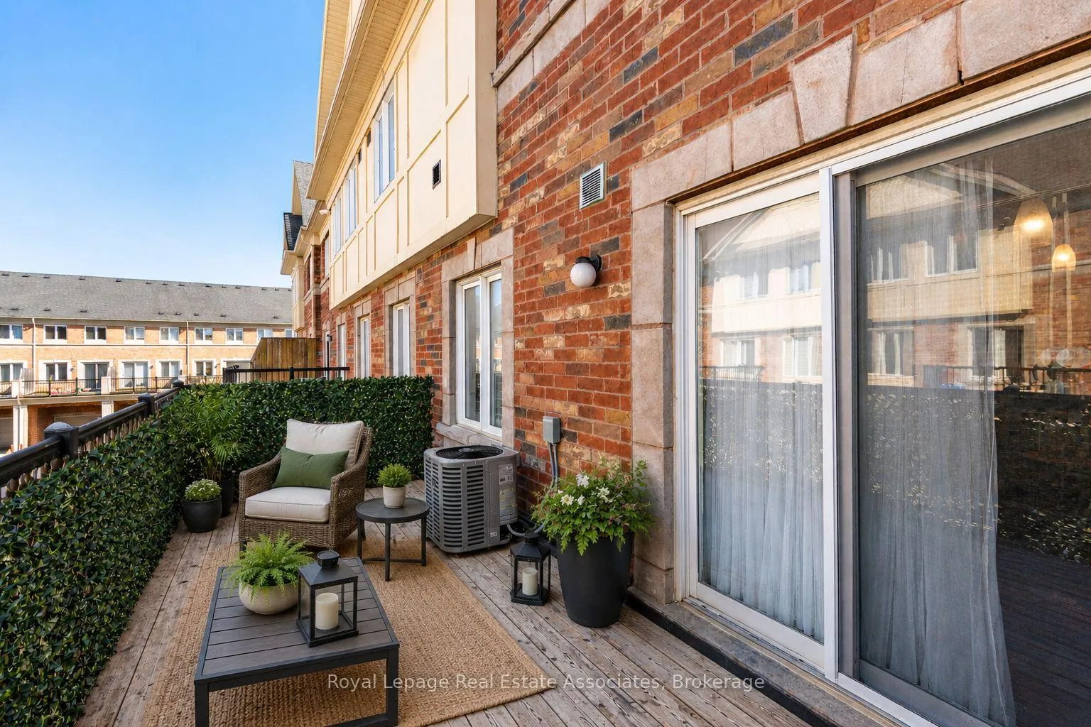 Photo 31 of 192 Louisbourg Way, Markham, Greensborough — HOMEH
