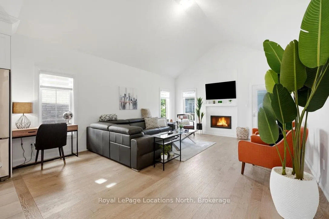 Photo 12 of 31 Tea Rose Road, Brampton, Sandringham-Wellington — HOMEH
