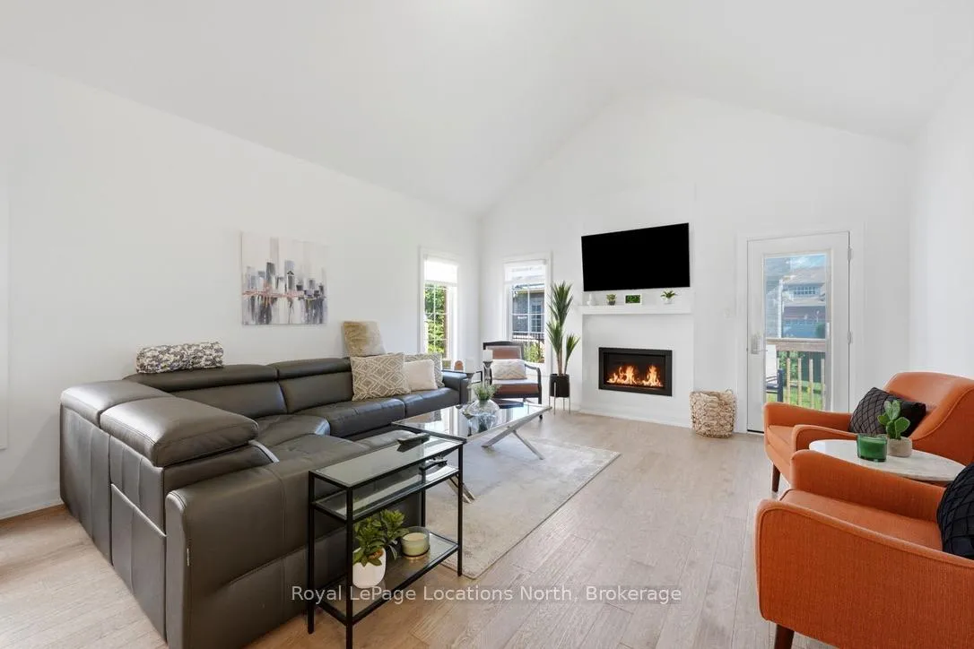 Photo 25 of 31 Tea Rose Road, Brampton, Sandringham-Wellington — HOMEH