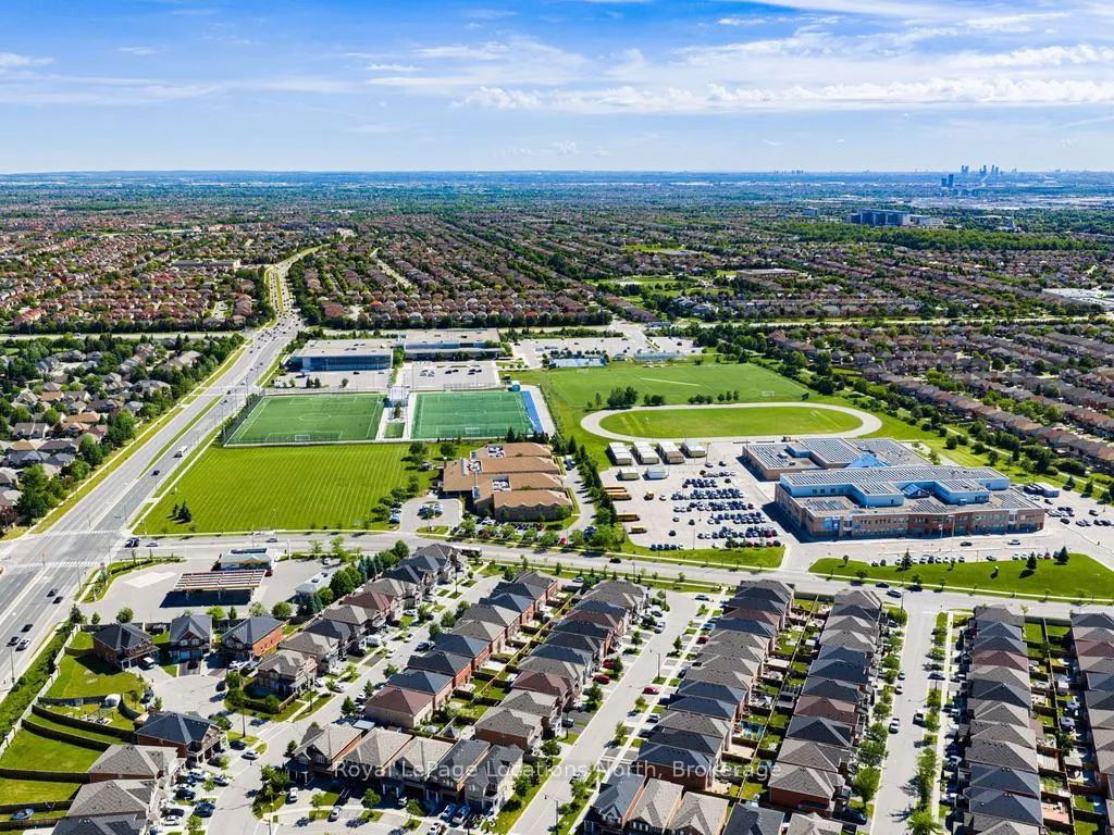 Photo 40 of 31 Tea Rose Road, Brampton, Sandringham-Wellington — HOMEH