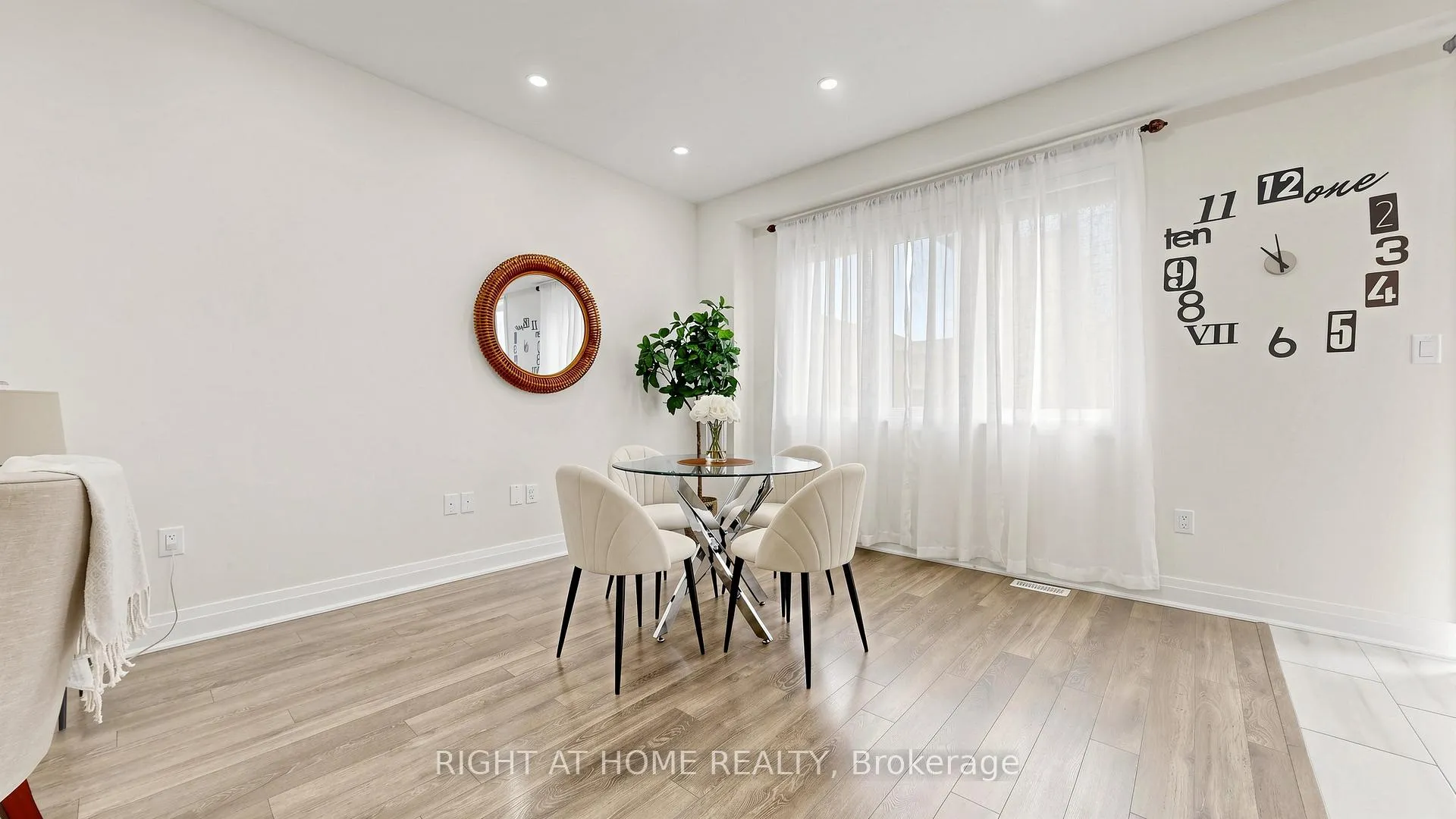 Photo 11 of 3209 Chimney Swift Crescent, Pickering, Rural Pickering — HOMEH