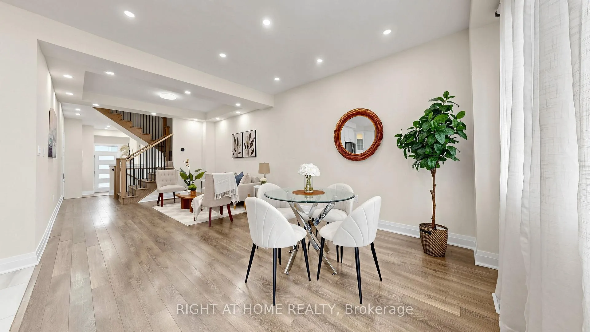 Photo 12 of 3209 Chimney Swift Crescent, Pickering, Rural Pickering — HOMEH