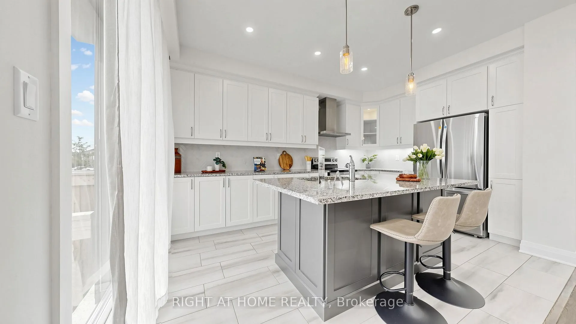 Photo 15 of 3209 Chimney Swift Crescent, Pickering, Rural Pickering — HOMEH