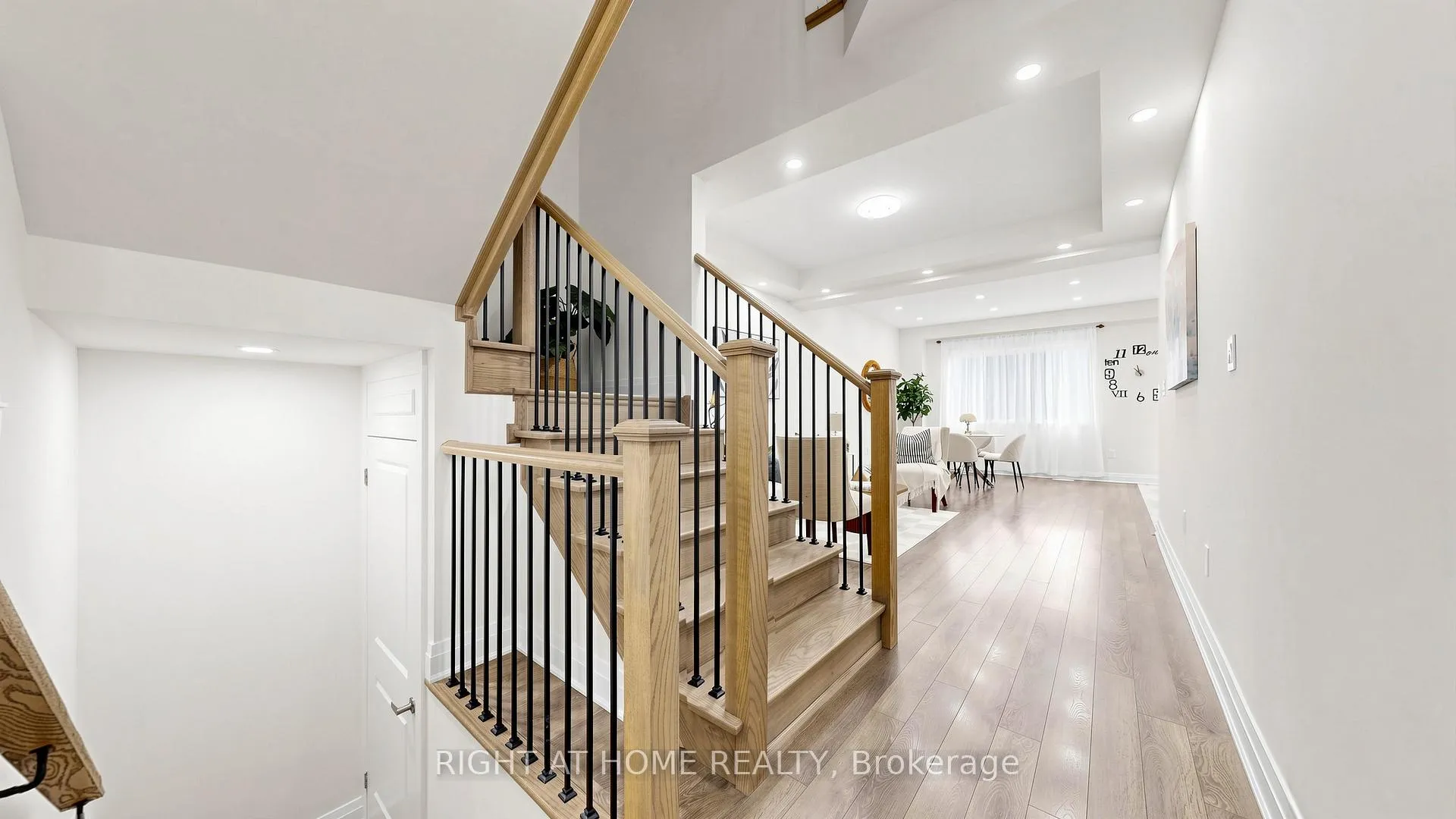 Photo 22 of 3209 Chimney Swift Crescent, Pickering, Rural Pickering — HOMEH