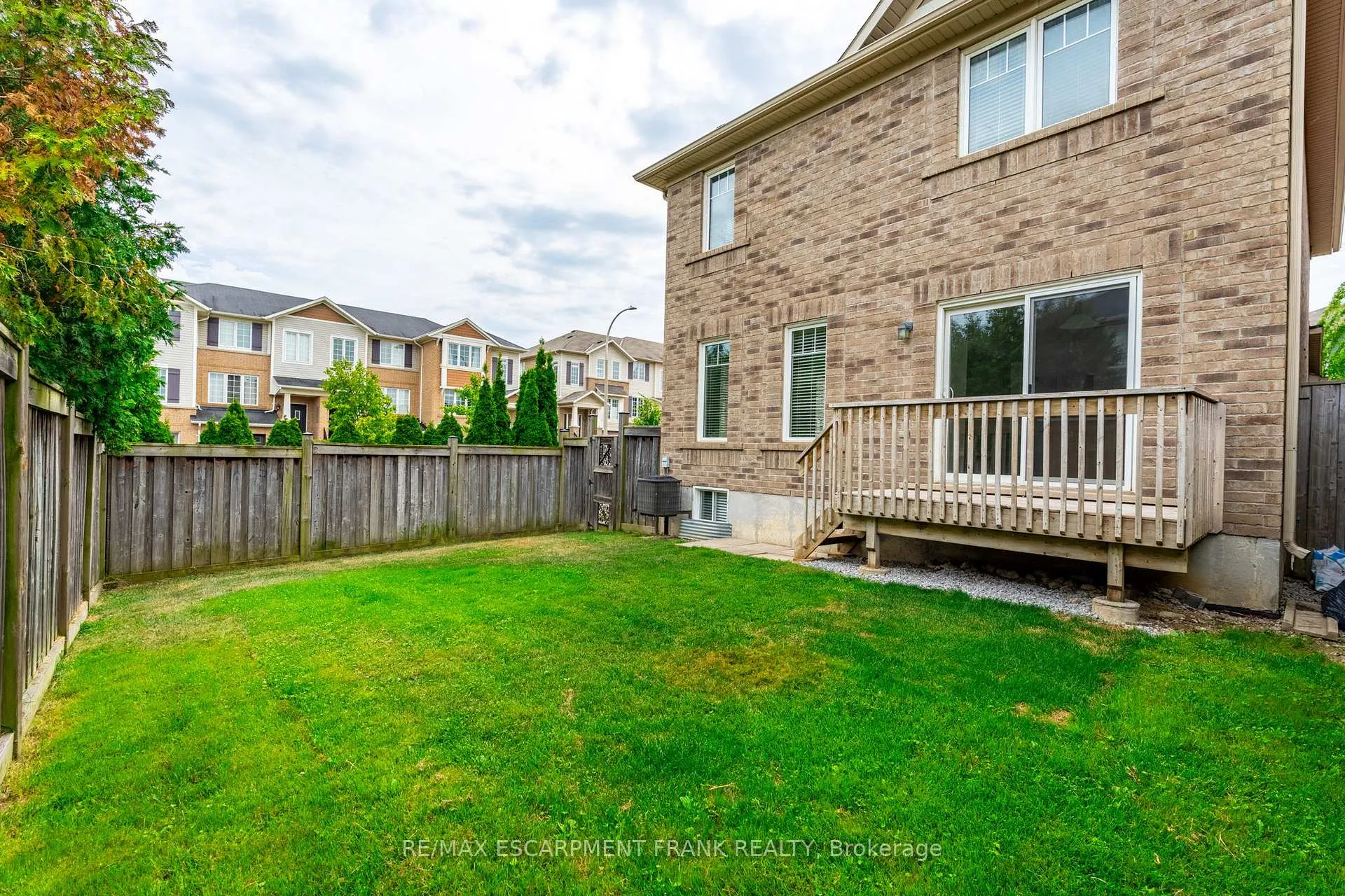 Photo 50 of 12 Emick Drive, Hamilton, Meadowlands — HOMEH
