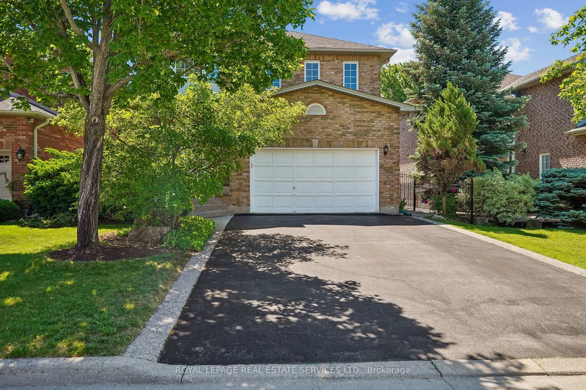 Photo 1 of 2150 Westmount Drive, Oakville, Westmount — HOMEH