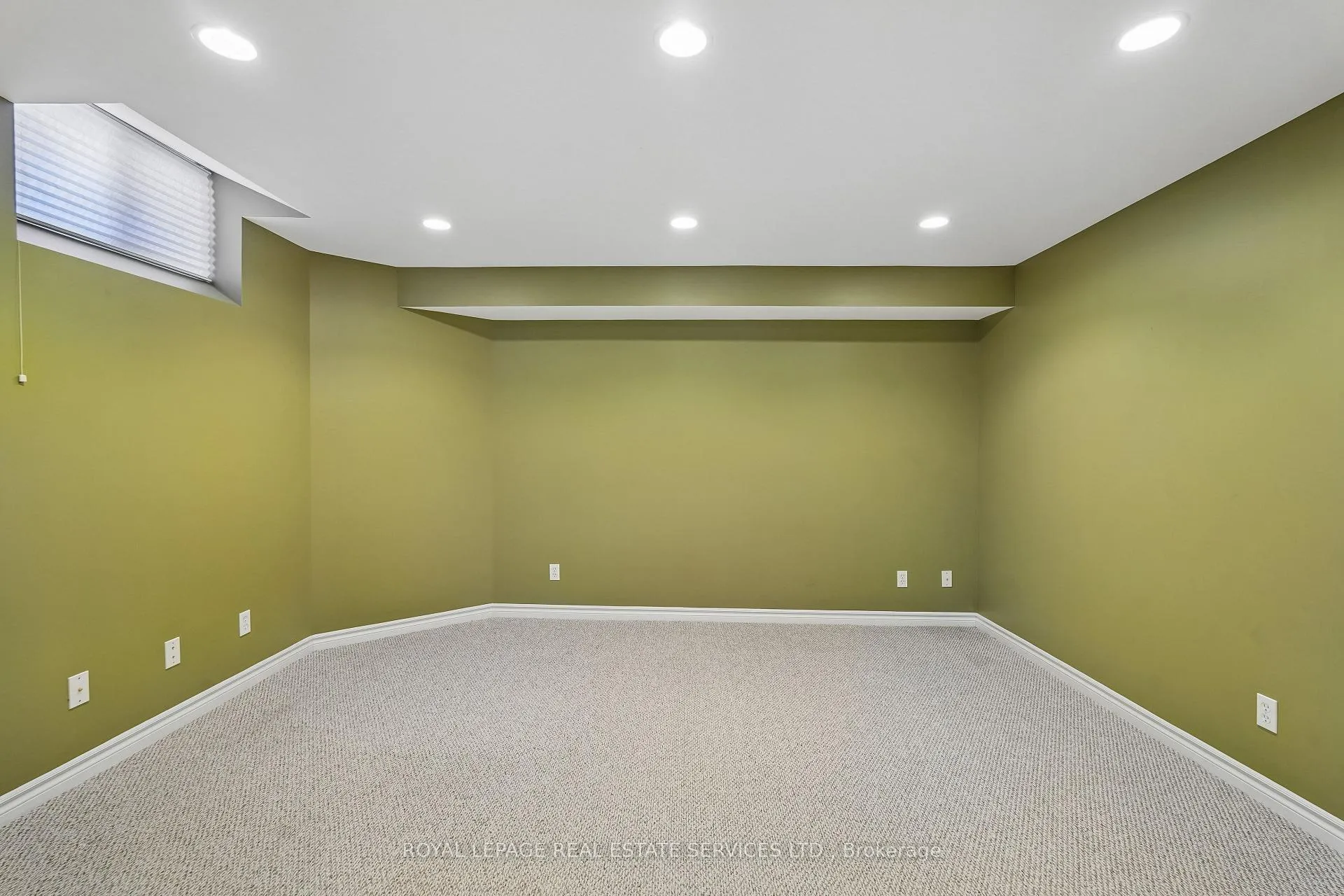 Photo 27 of 2150 Westmount Drive, Oakville, Westmount — HOMEH