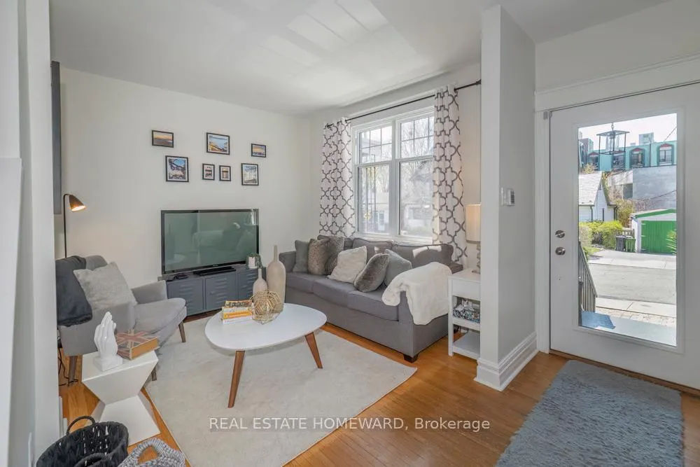 Photo 3 of 55 Devon Road, Toronto, East End-Danforth — HOMEH