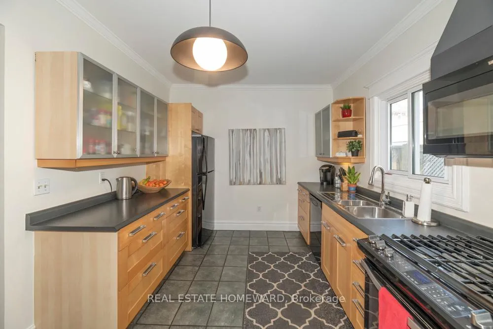 Photo 8 of 55 Devon Road, Toronto, East End-Danforth — HOMEH
