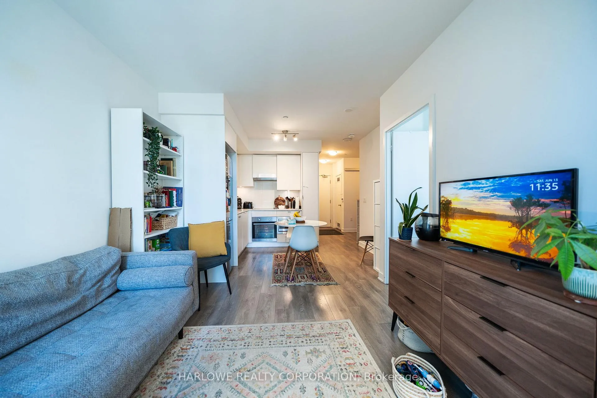 Photo 16 of Unit 502 NT, 99 Broadway Avenue, Toronto, Mount Pleasant West — HOMEH