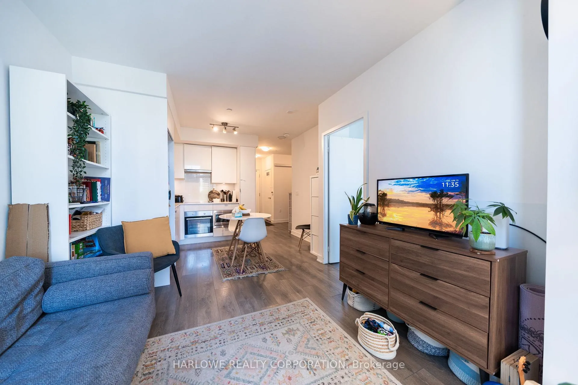 Photo 17 of Unit 502 NT, 99 Broadway Avenue, Toronto, Mount Pleasant West — HOMEH