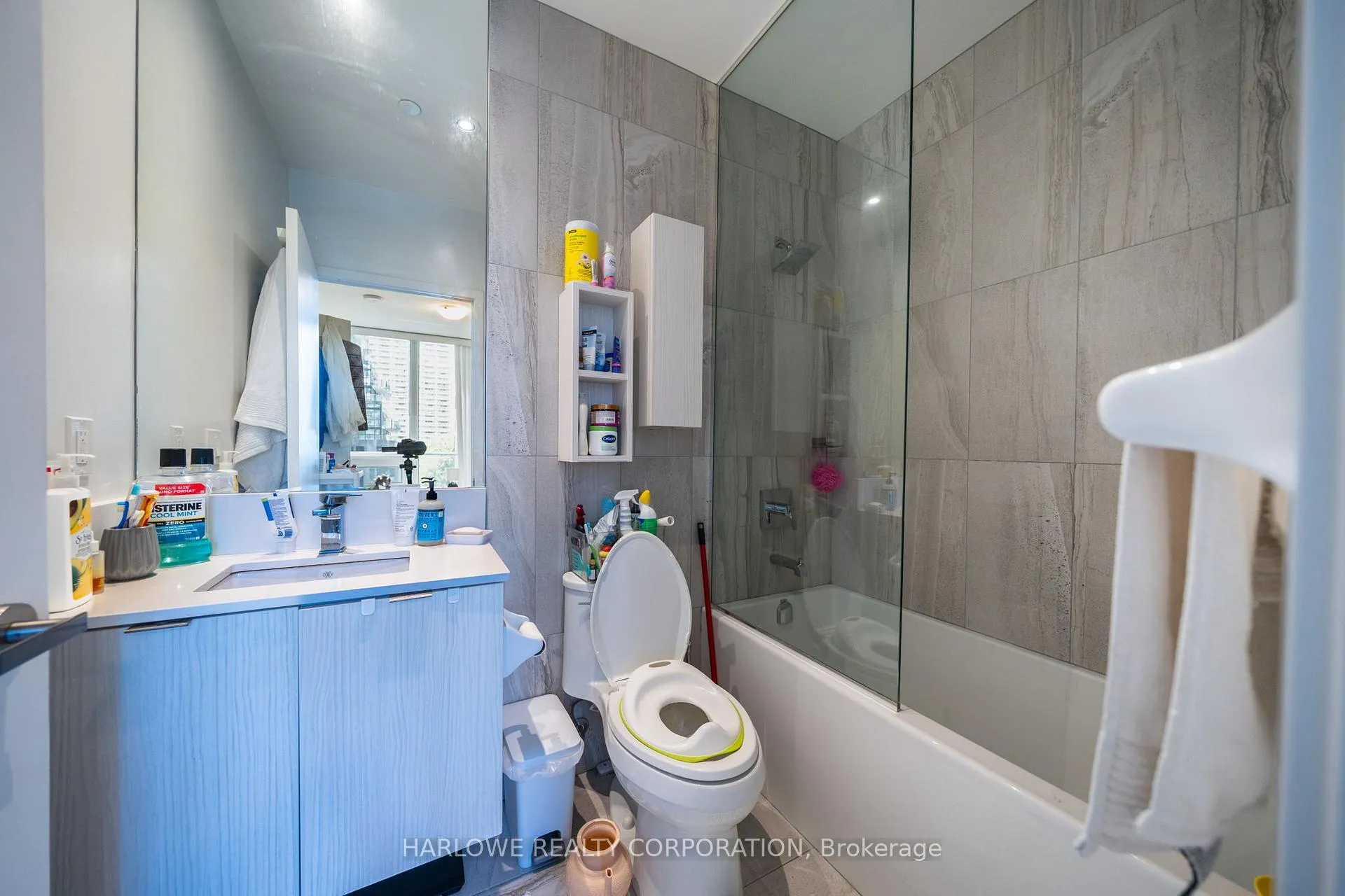 Photo 20 of Unit 502 NT, 99 Broadway Avenue, Toronto, Mount Pleasant West — HOMEH